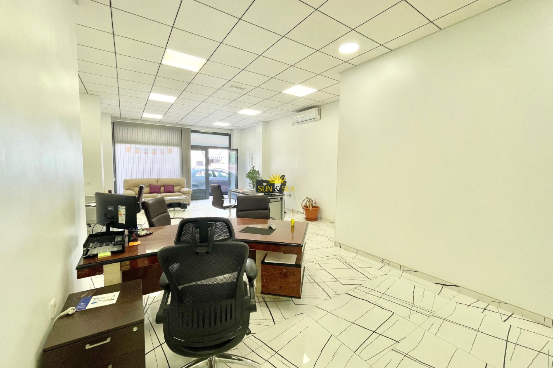 Long Term Rental - Commercial - Torrevieja - Curva del Palangre