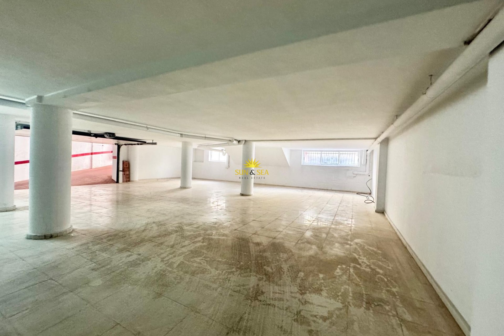 Long Term Rental - Commercial - Torrevieja - Playa del Cura