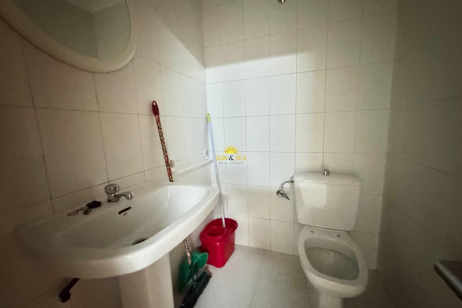 Long Term Rental - Commercial - Torrevieja - Playa del Cura