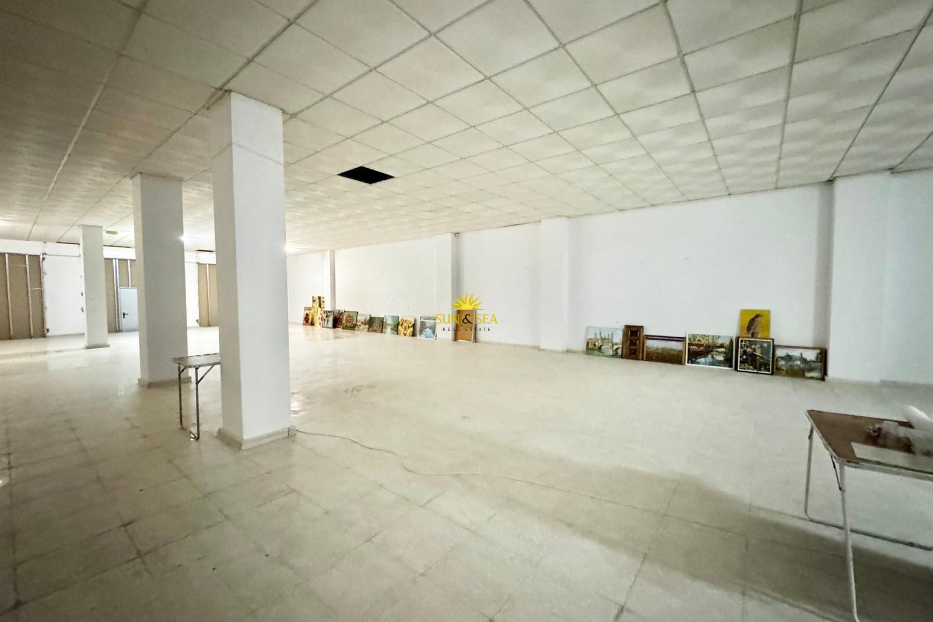 Long Term Rental - Commercial - Torrevieja - Playa del Cura