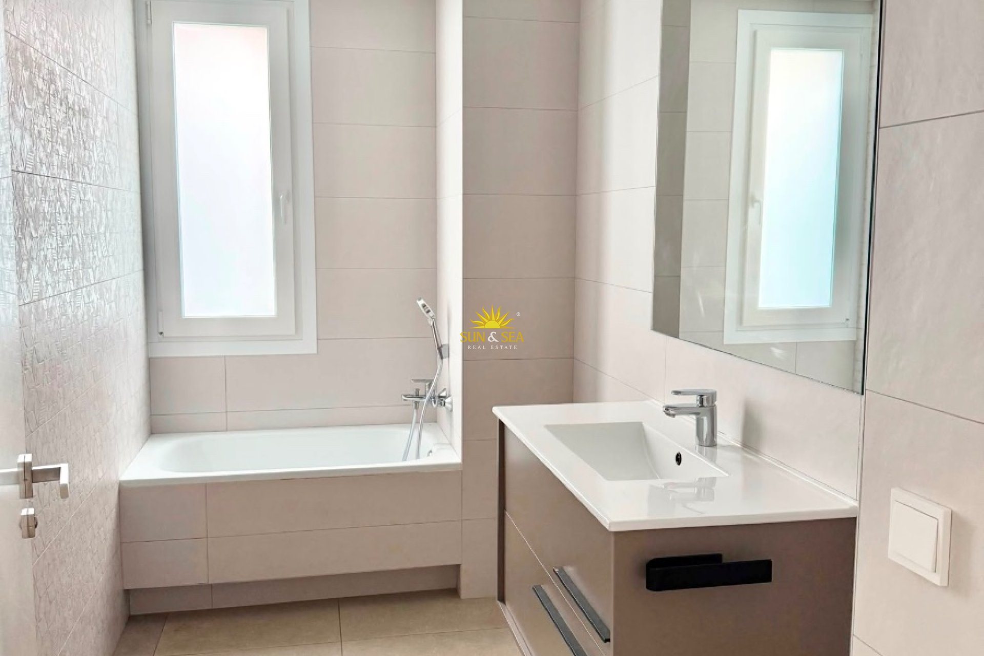 Long Term Rental - Detached Villa - Finestrat - Golf Bahia