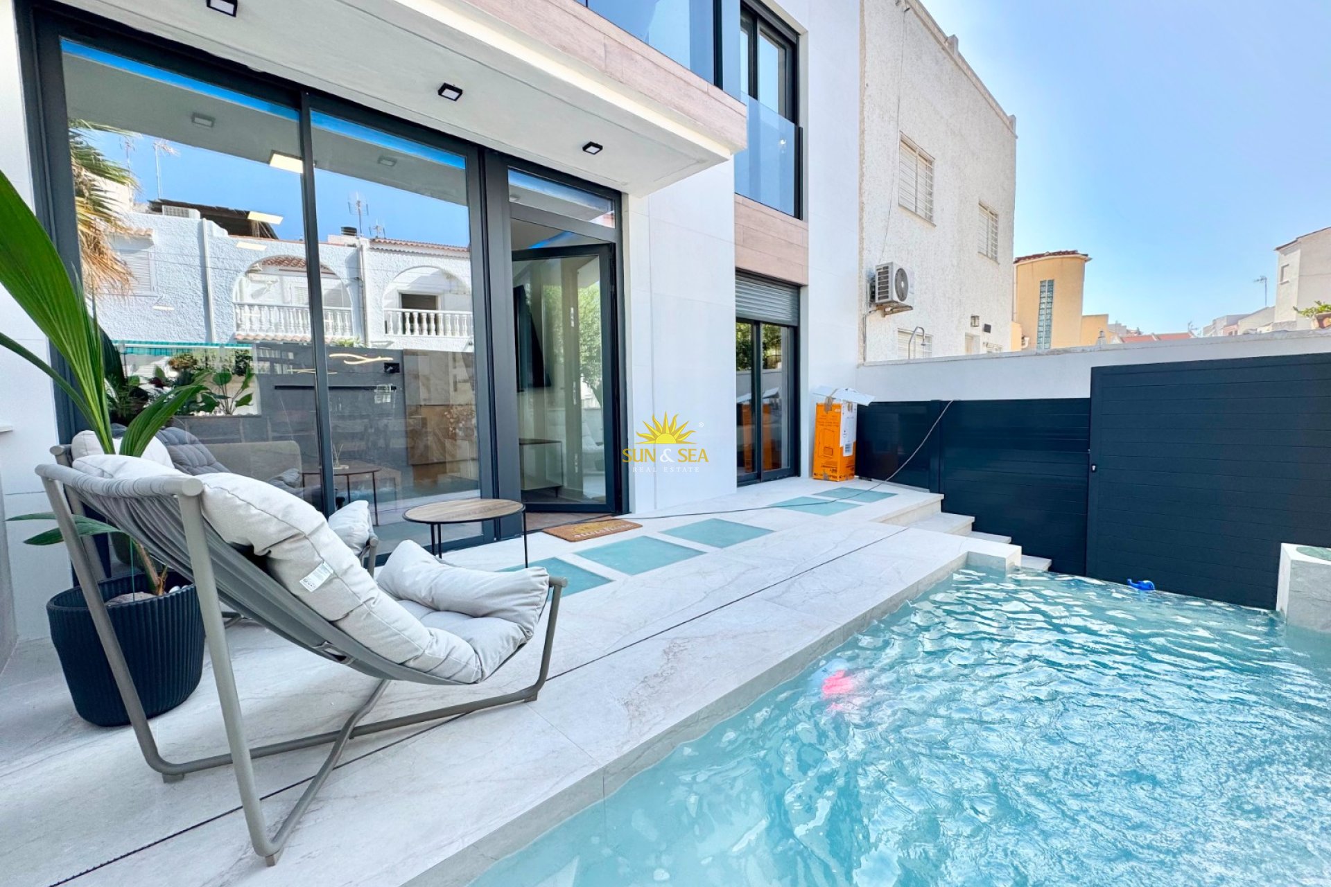 Long Term Rental - Duplex - Torrevieja - Centro