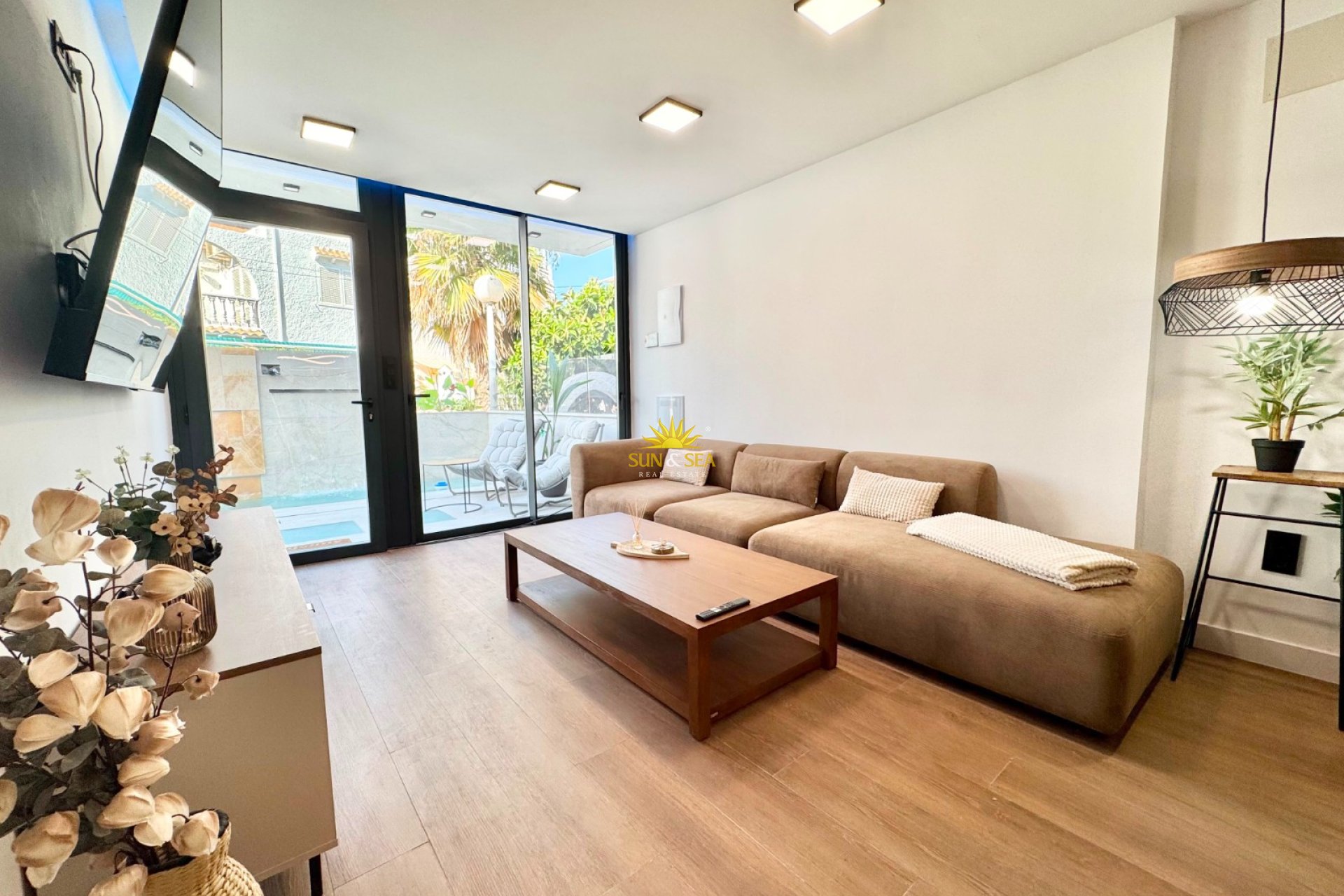 Long Term Rental - Duplex - Torrevieja - Centro