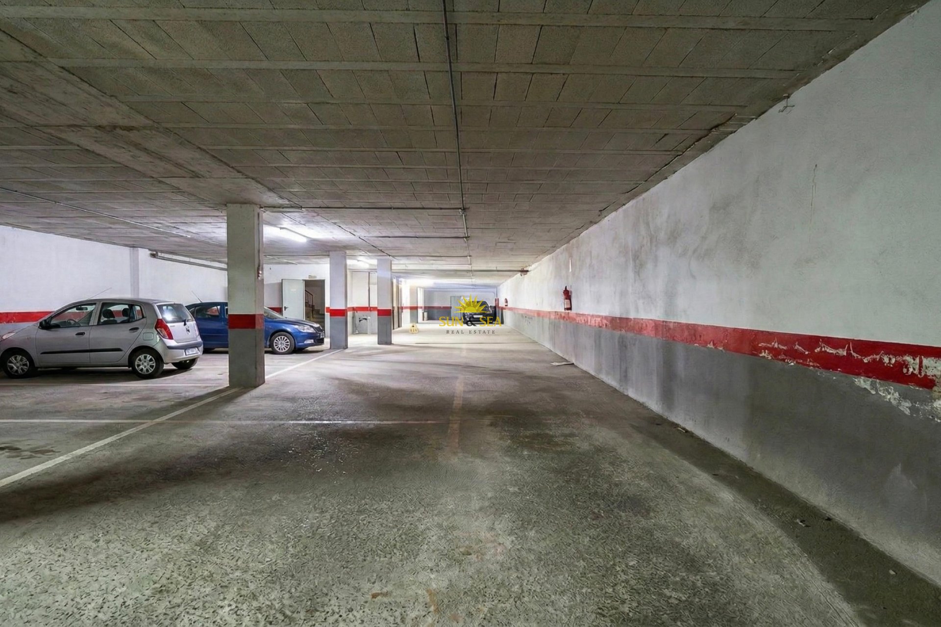 Long Term Rental - Garage - Torrevieja - Centro
