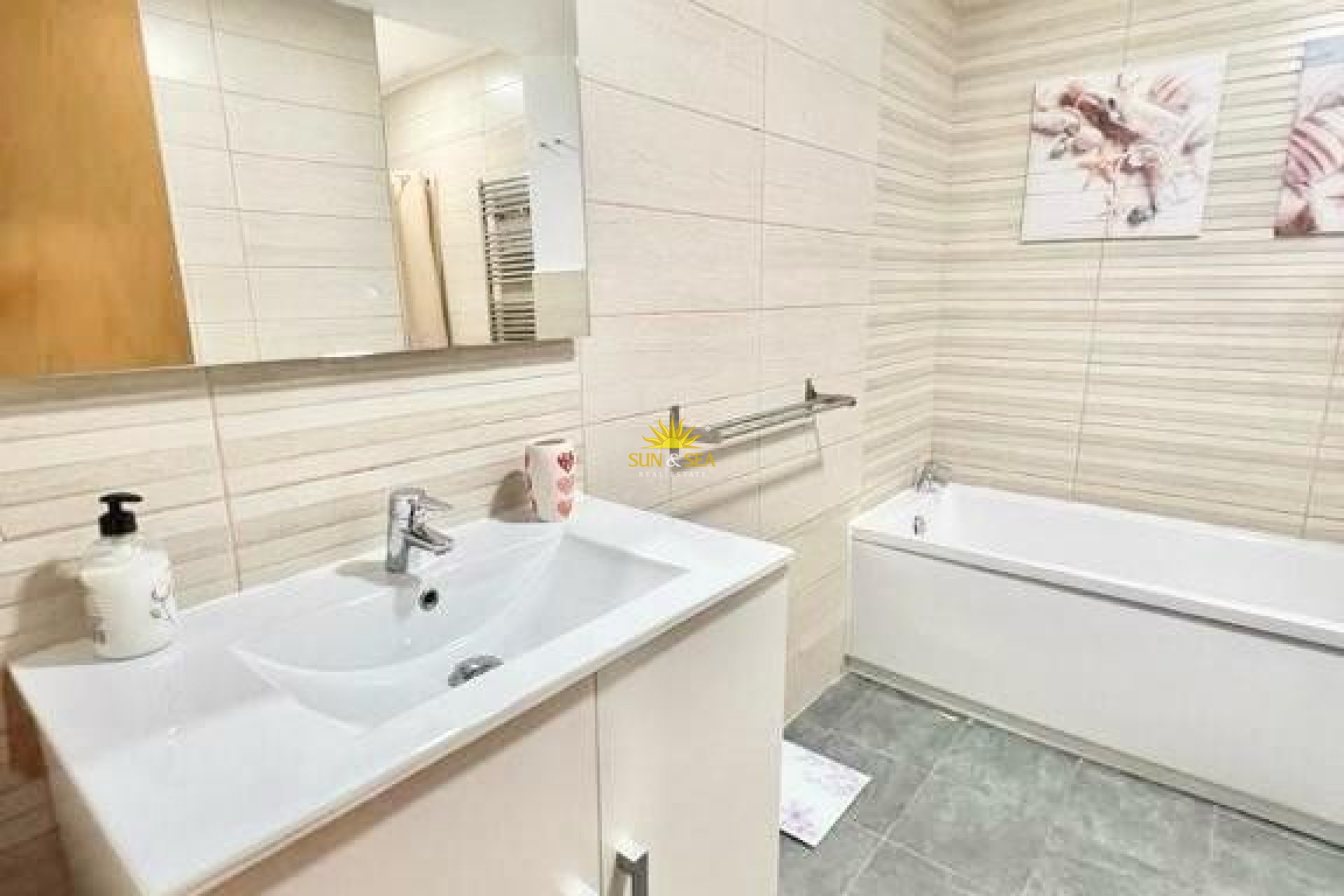 Long Term Rental - Ground Floor - Alicante - Centro