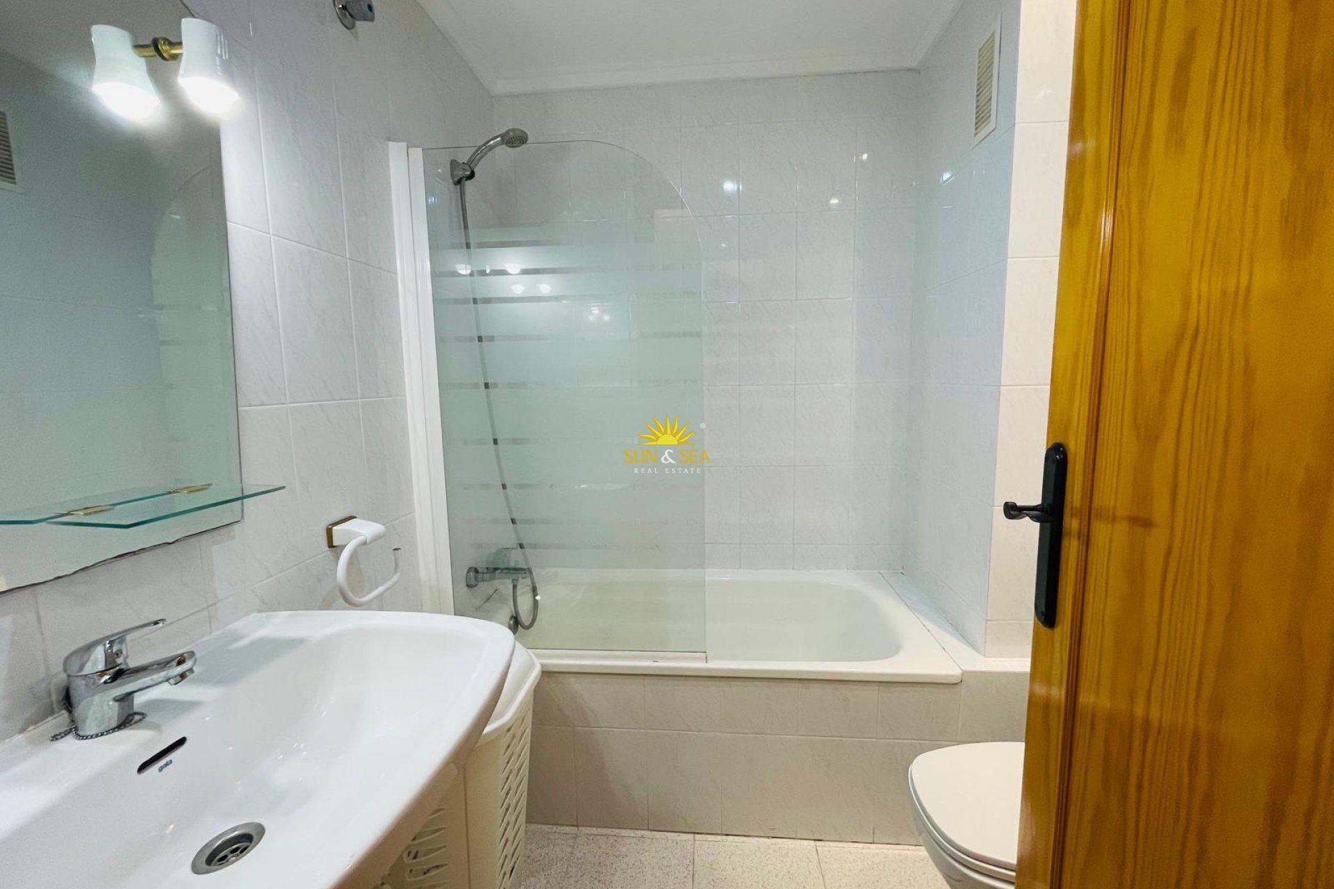 Long Term Rental - Ground Floor - Torrevieja - El Acequión - Los Náufragos