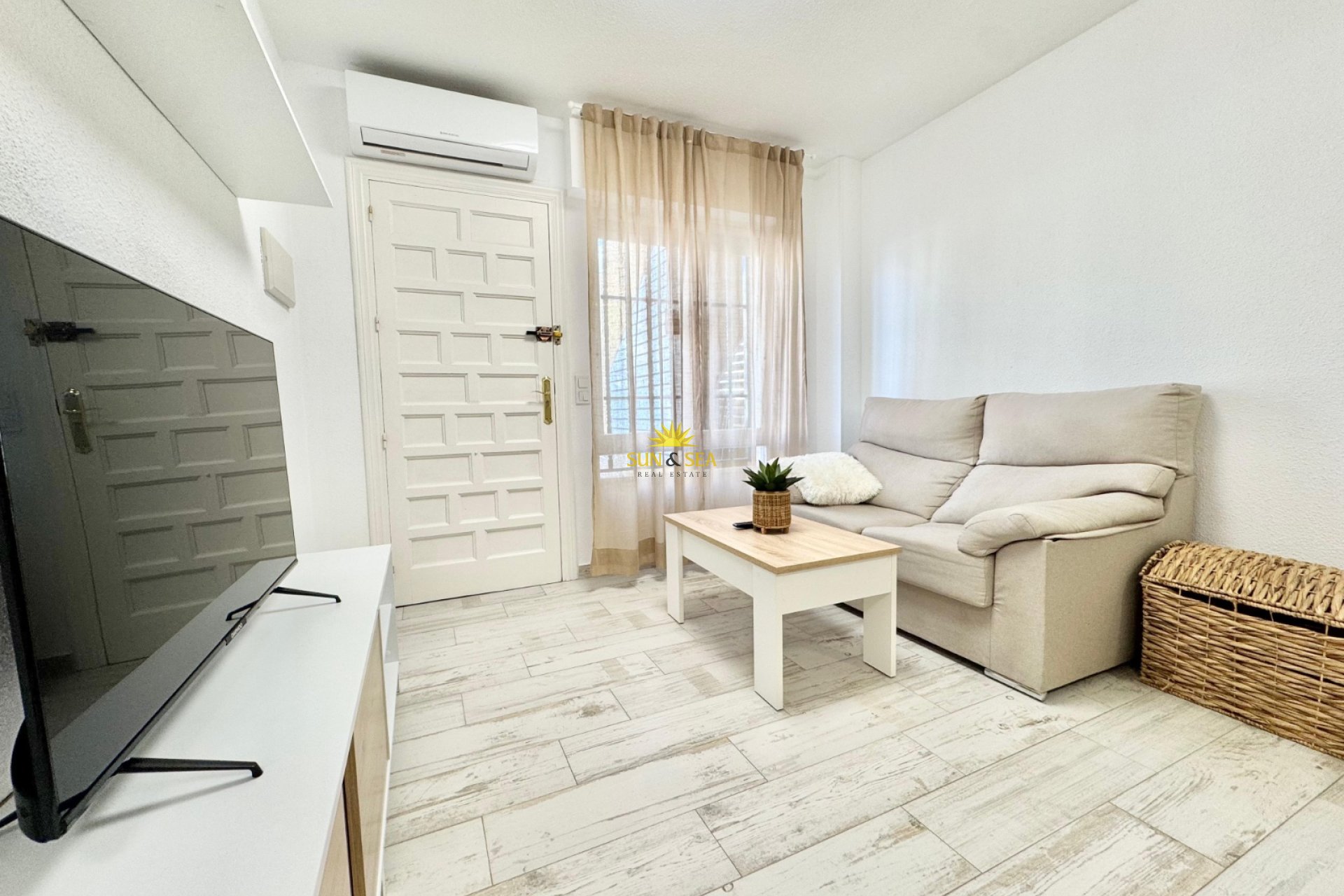 Long Term Rental - Ground Floor - Torrevieja - La veleta