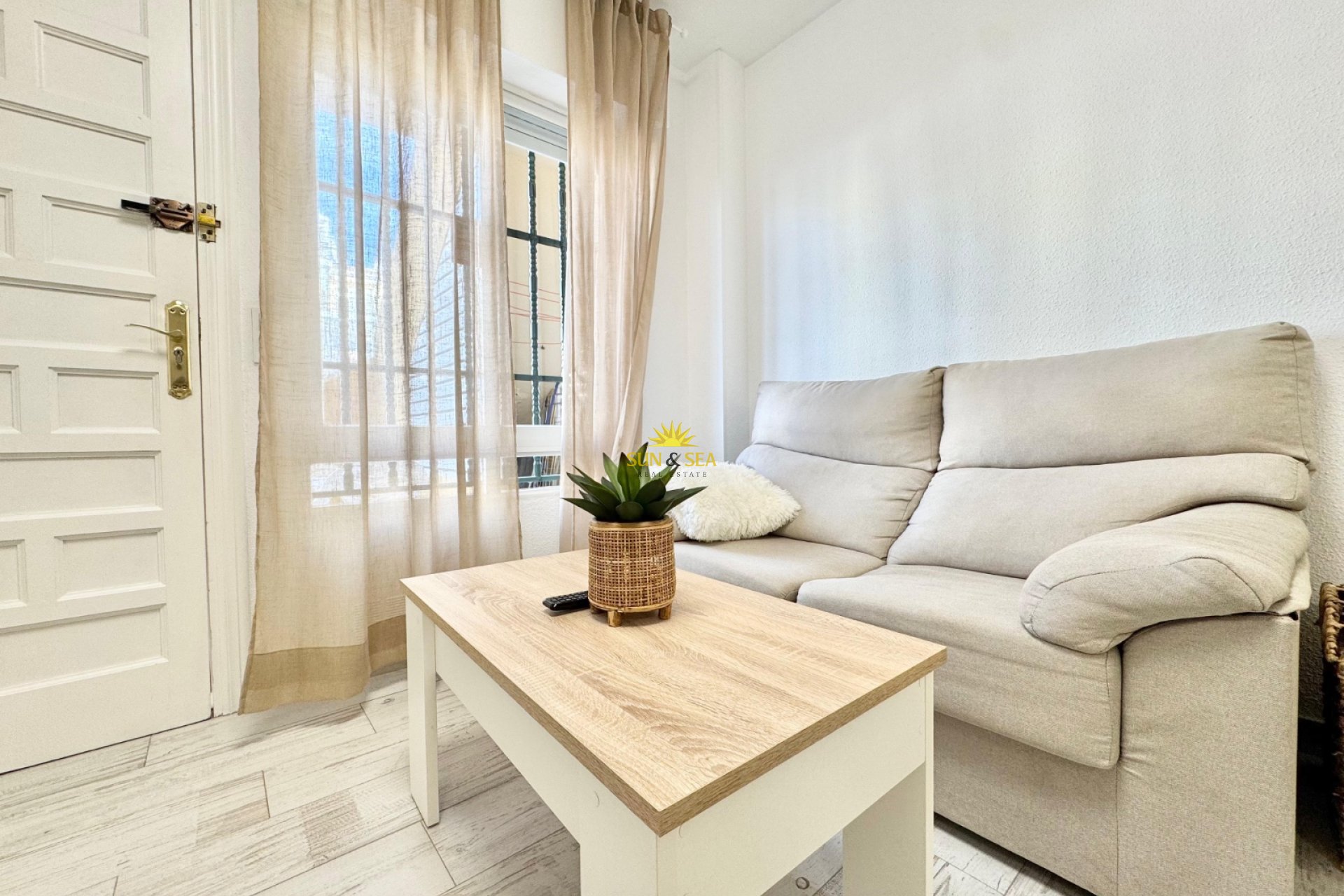 Long Term Rental - Ground Floor - Torrevieja - La veleta