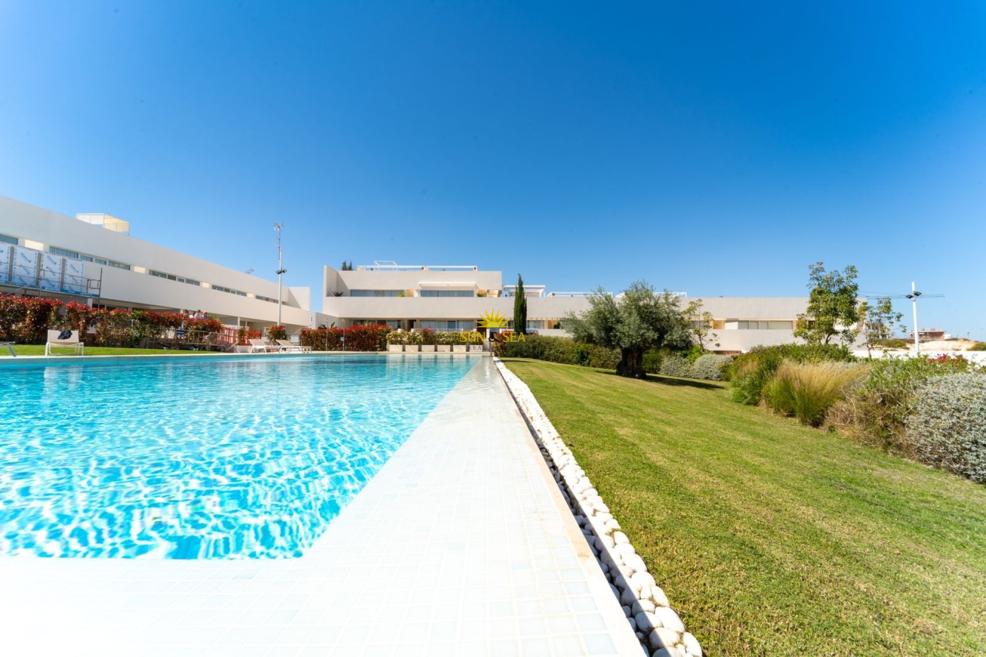 Long Term Rental - Ground Floor - Torrevieja - Los Balcones - Los Altos del Edén