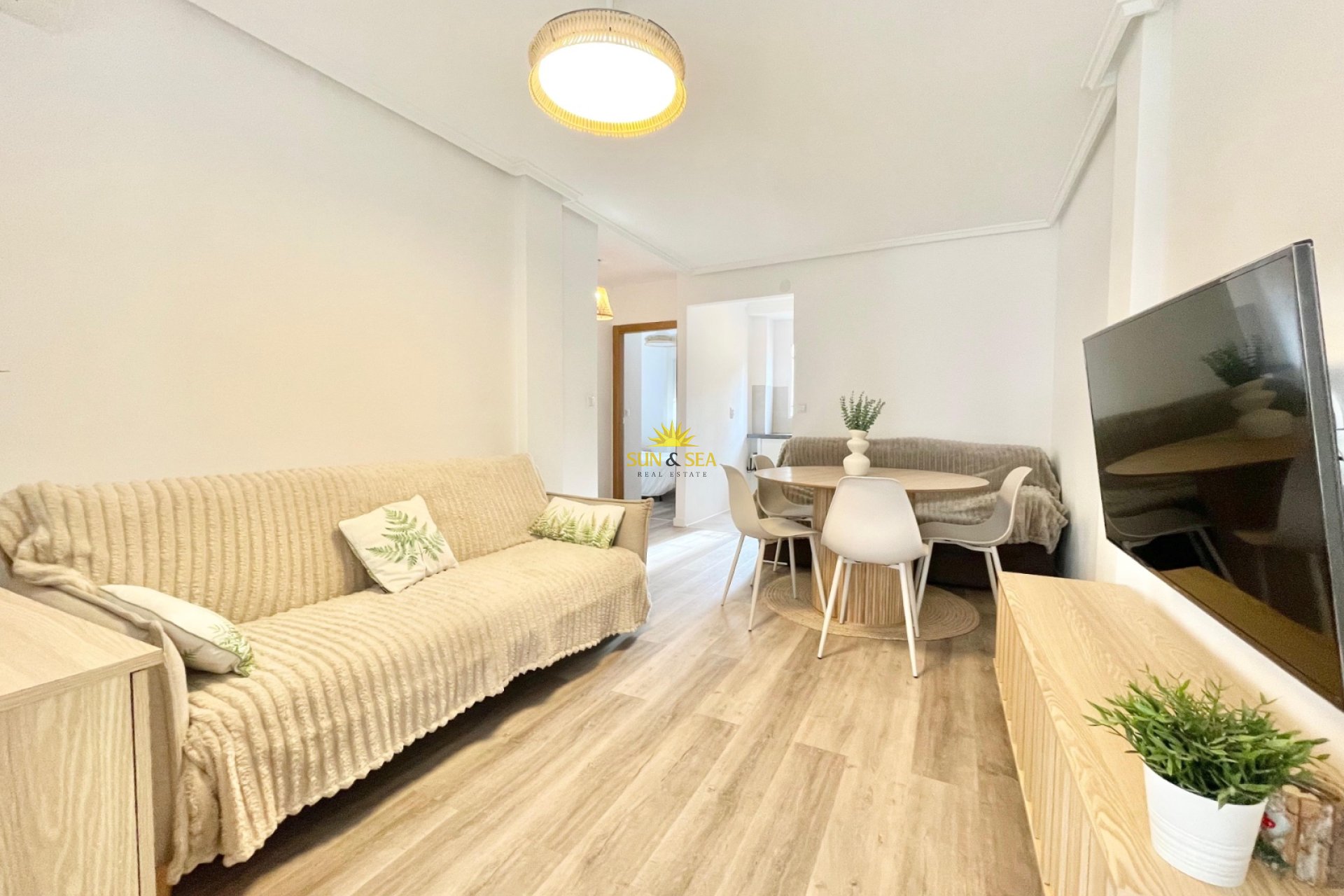 Long Term Rental - Ground Floor - Torrevieja - Punta prima