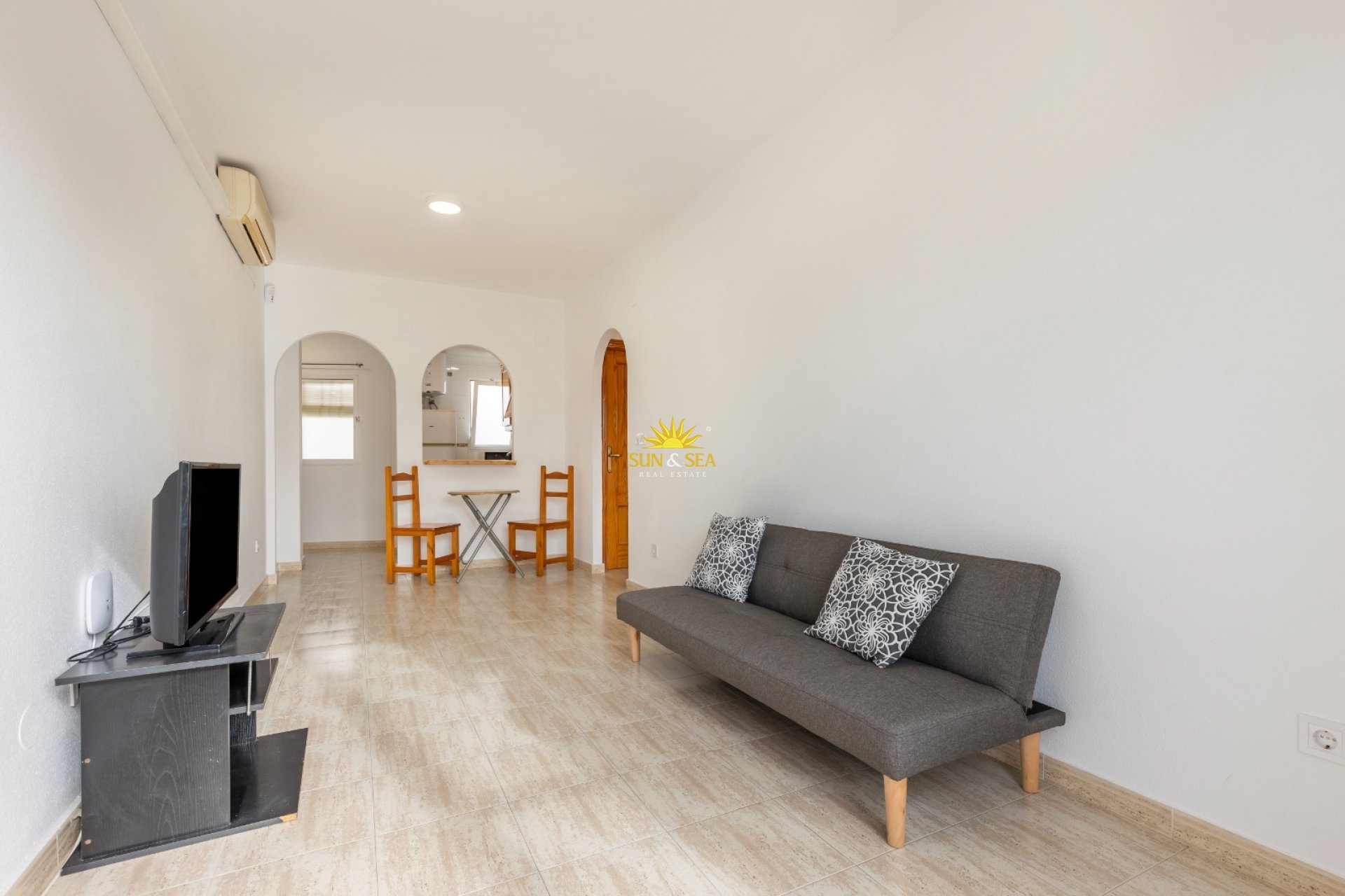 Long Term Rental - Penthouse - Torrevieja - Centro