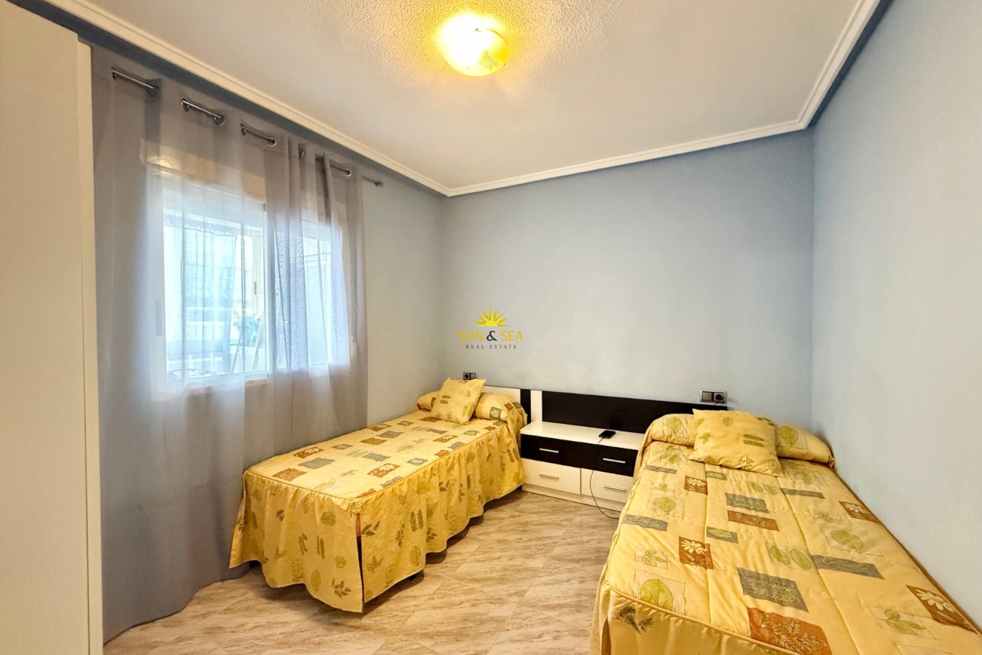Long Term Rental - Penthouse - Torrevieja - Centro