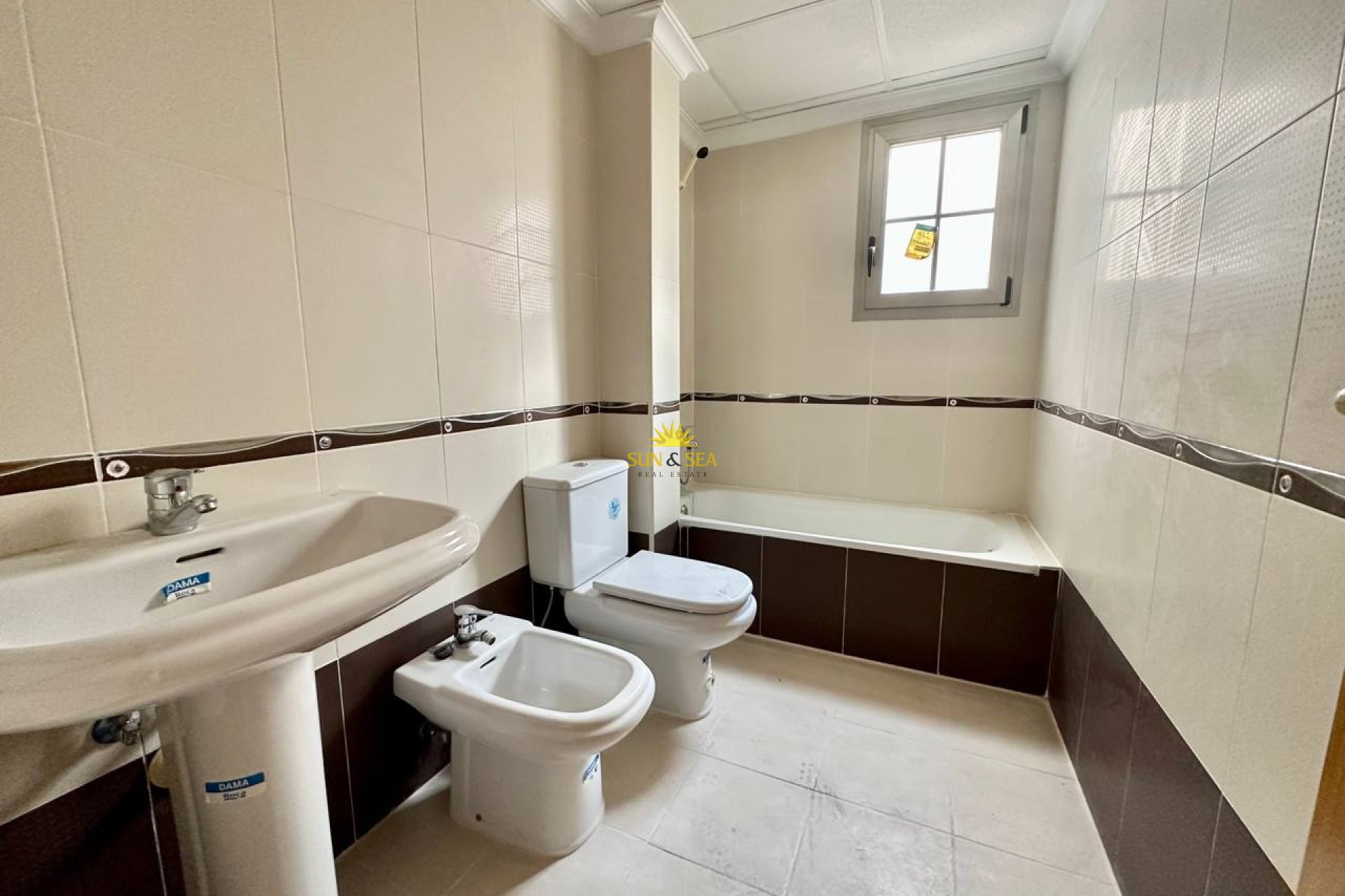 Long Term Rental - Penthouse - Torrevieja - Centro