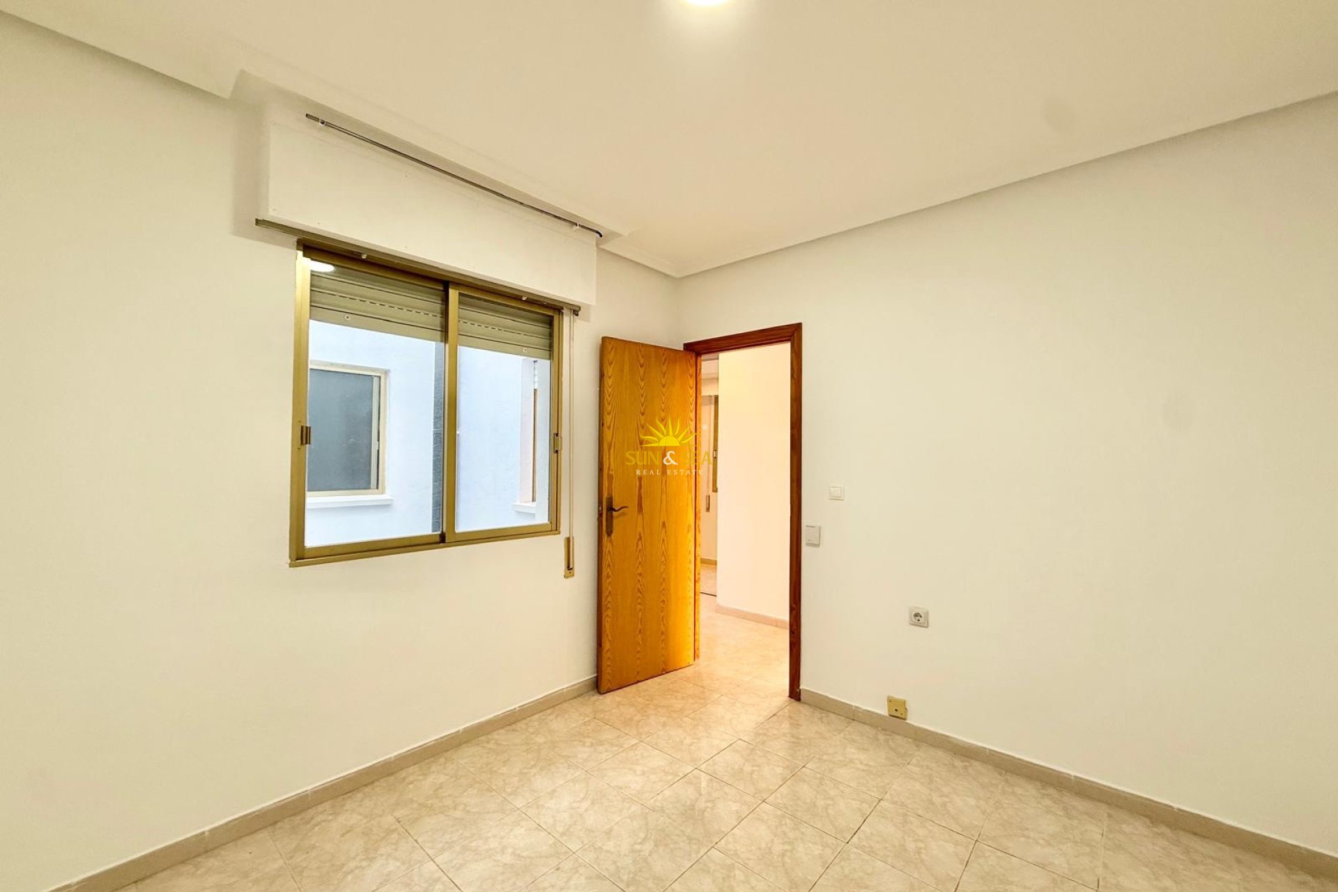Long Term Rental - Penthouse - Torrevieja - Playa de El Cura