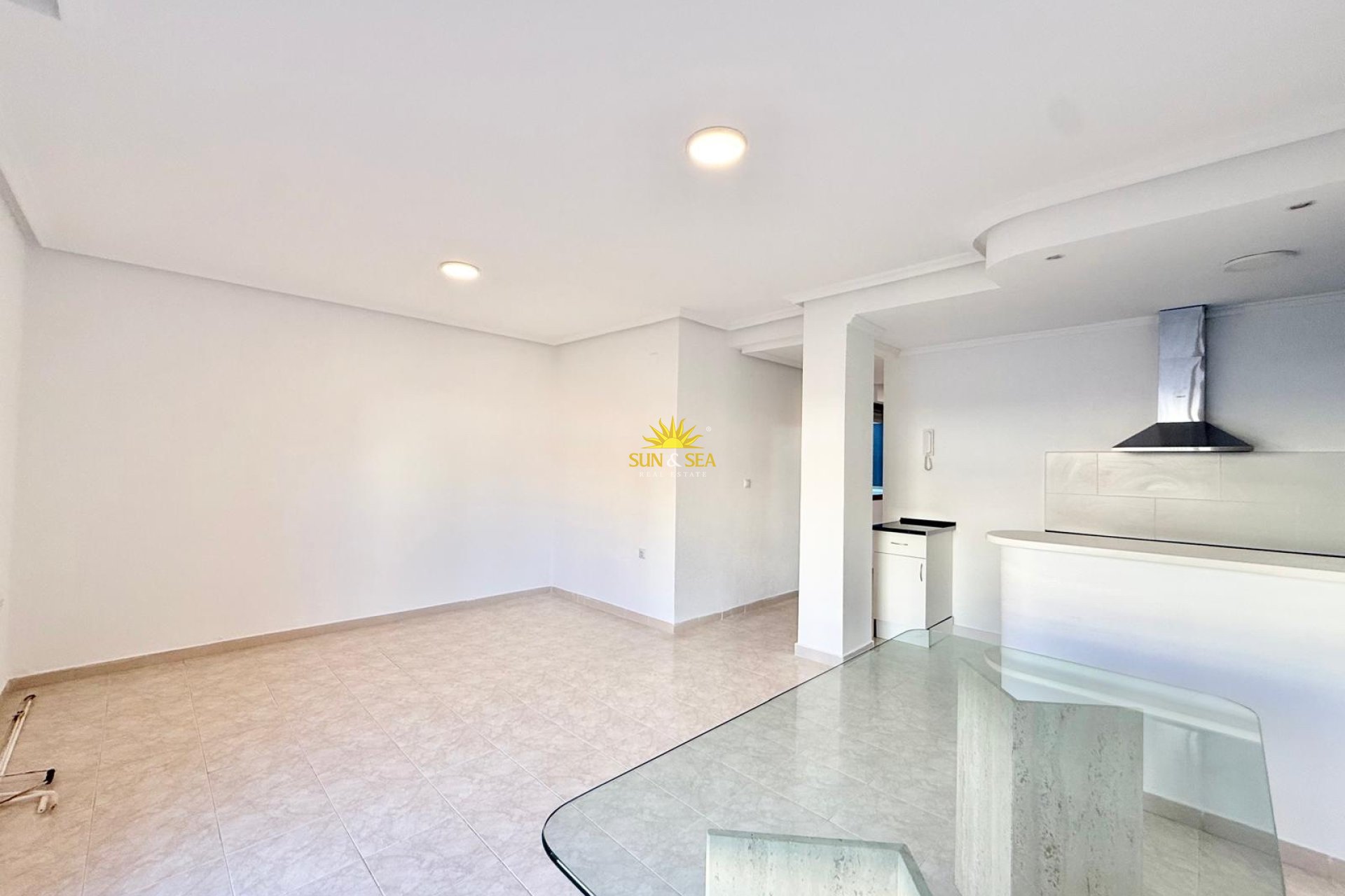 Long Term Rental - Penthouse - Torrevieja - Playa de El Cura