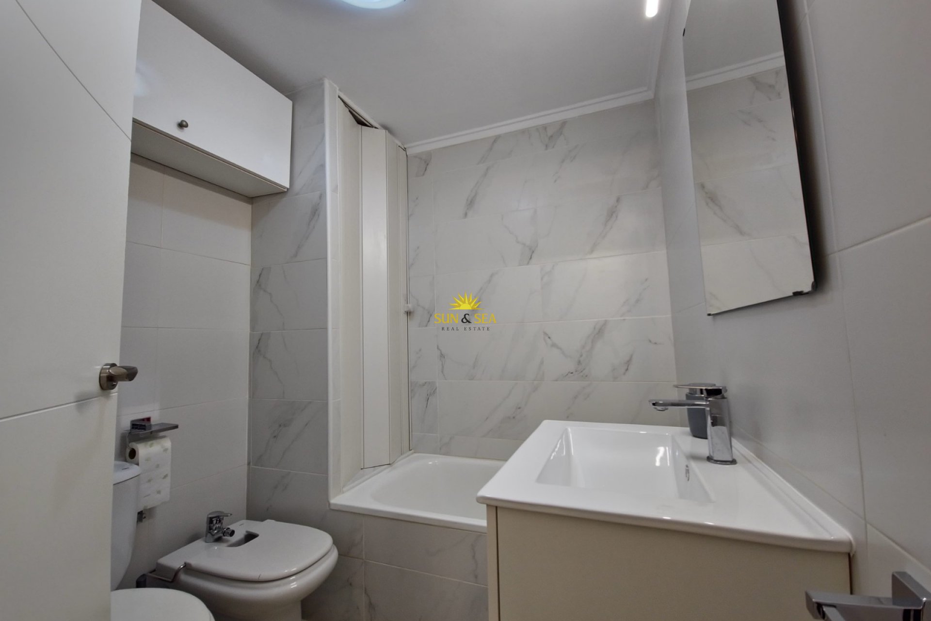Long Term Rental - Studio apartment - Torrevieja - Acequion