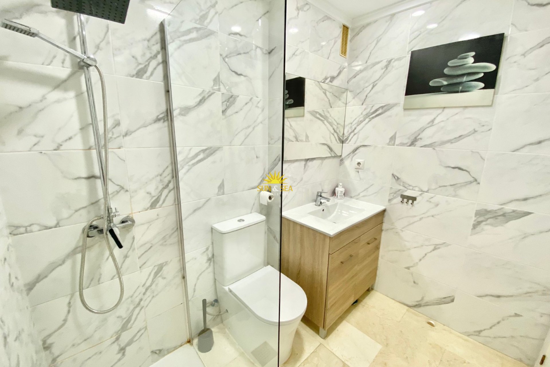 Long Term Rental - Studio apartment - Torrevieja - Playa de los Locos