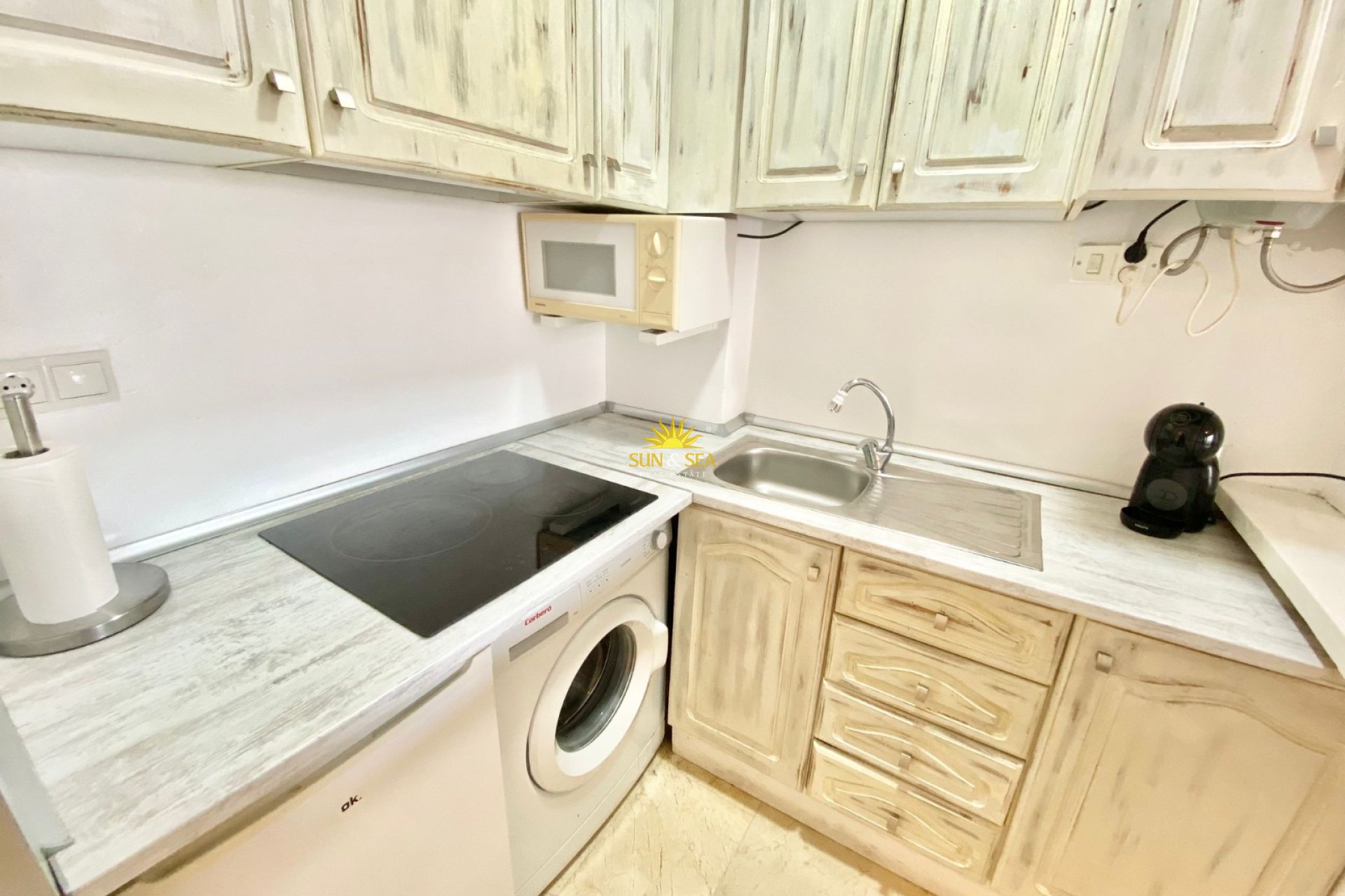 Long Term Rental - Studio apartment - Torrevieja - Playa de los Locos