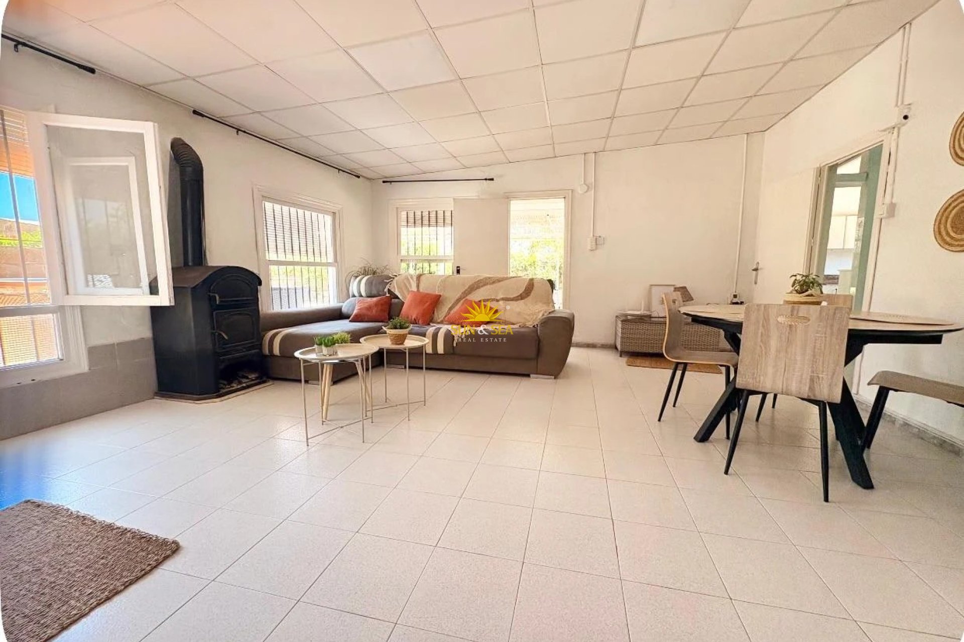 Long Term Rental - Villa - Guardamar del Segura - El Moncayo