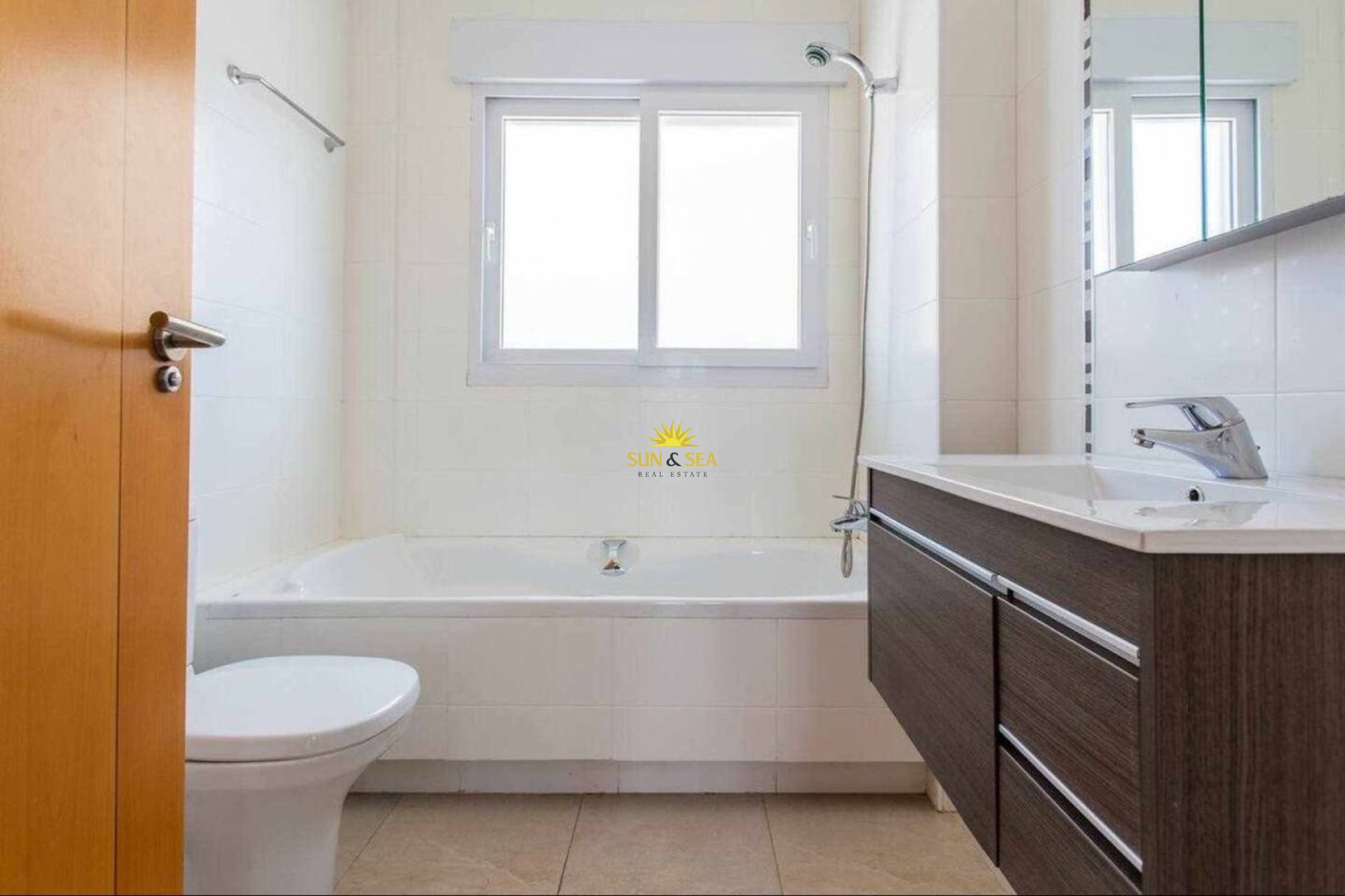Long Term Rental - Villa - La Manga del Mar Menor - Zona Urbanización Veneziola Golf