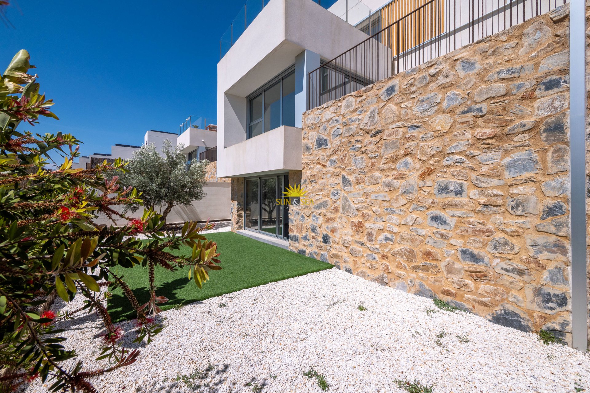 Neue Gebäude - detached - Algorfa