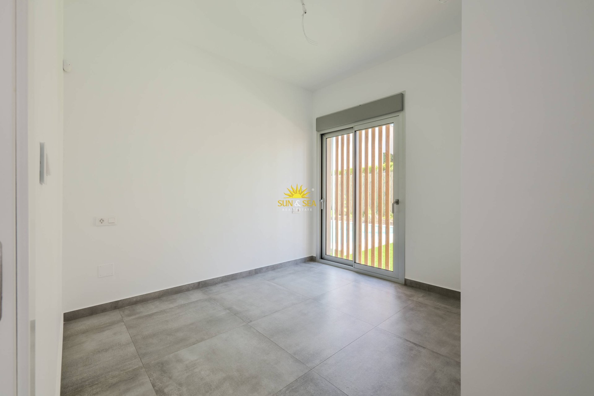 Neue Gebäude - detached - Algorfa