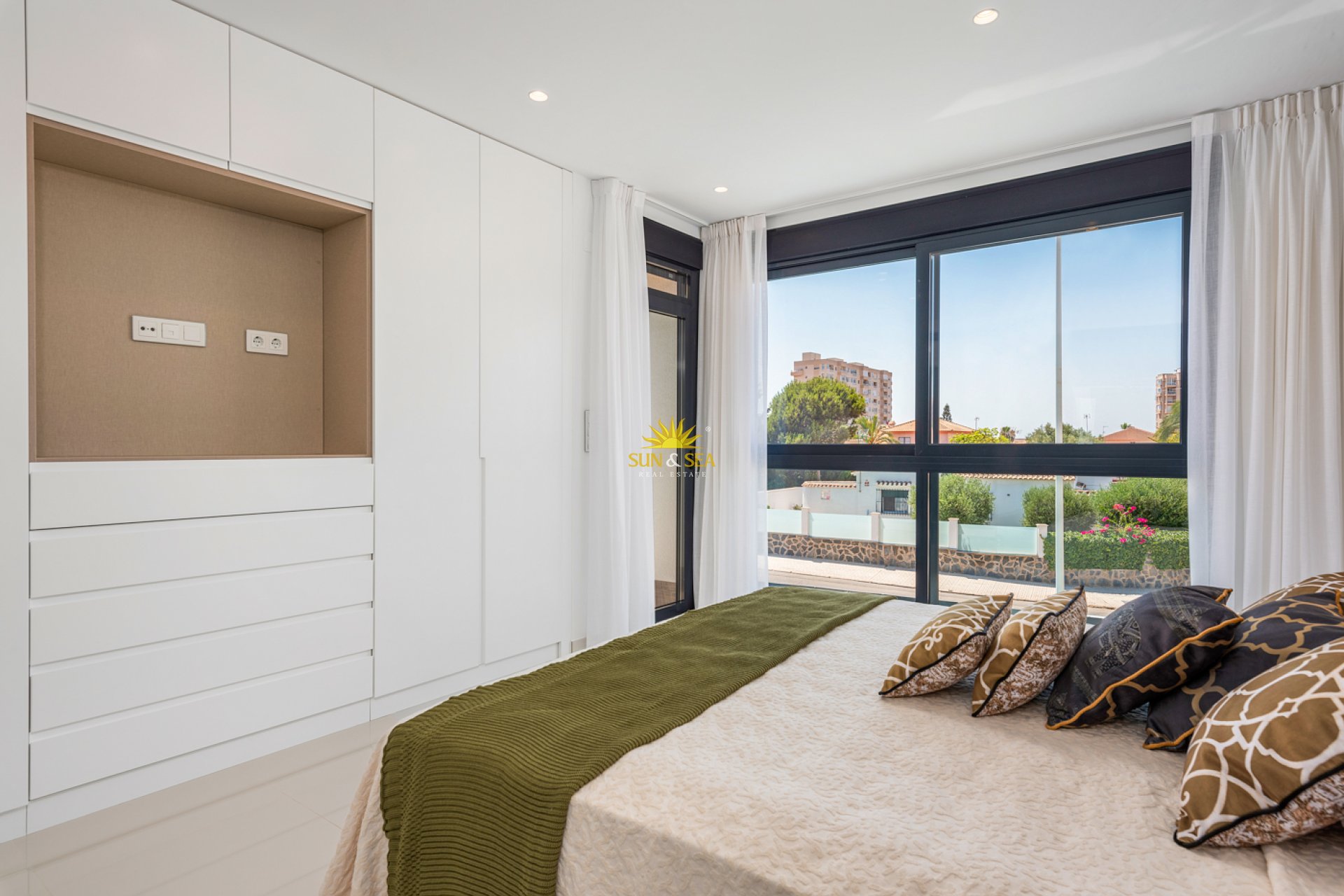 Neue Gebäude - detached - Playa Paraiso