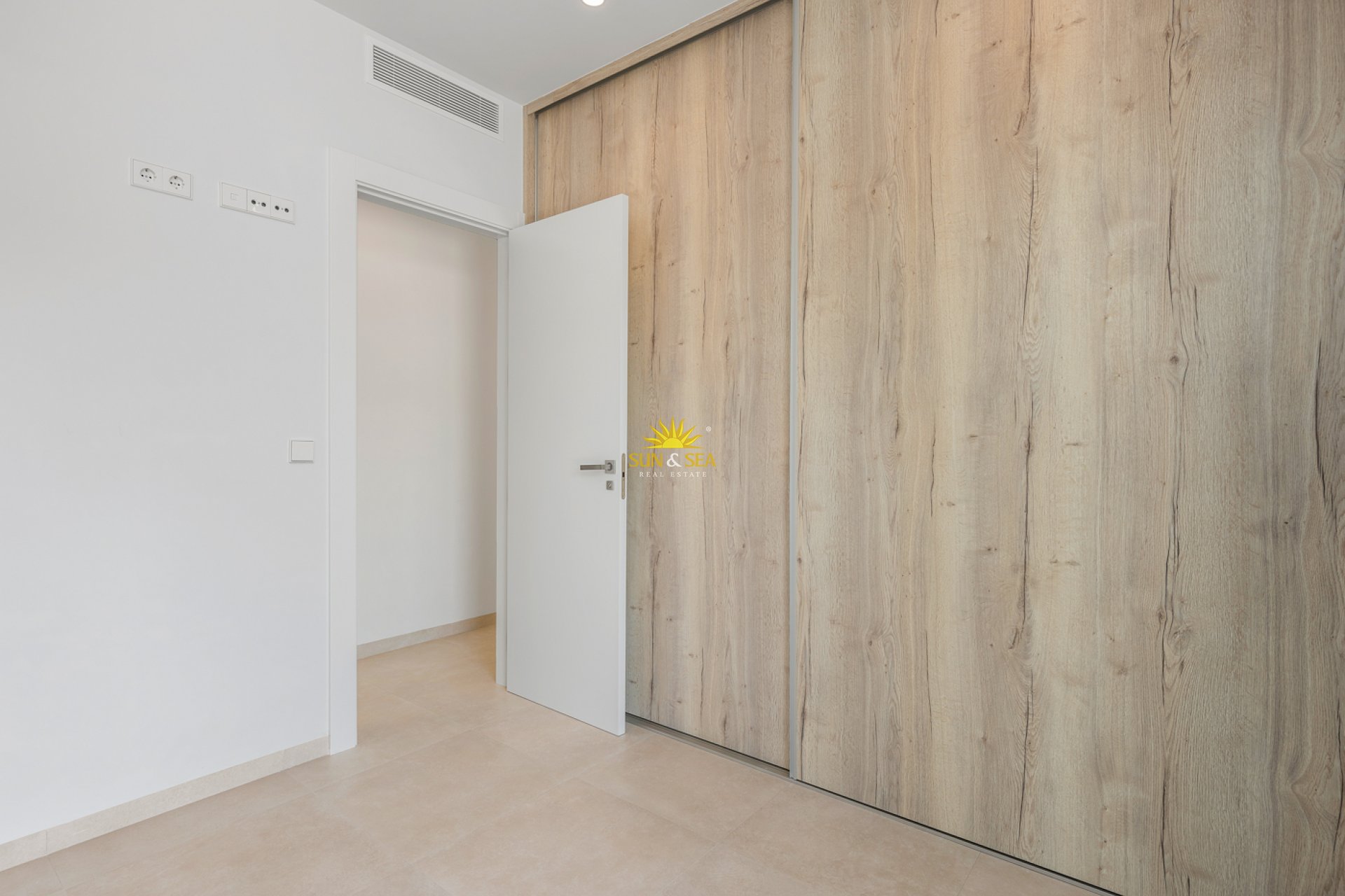 Neue Gebäude - detached - 