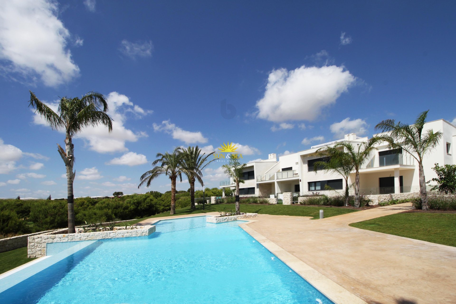 Neue Gebäude - ground-floor - Pinar de Campoverde