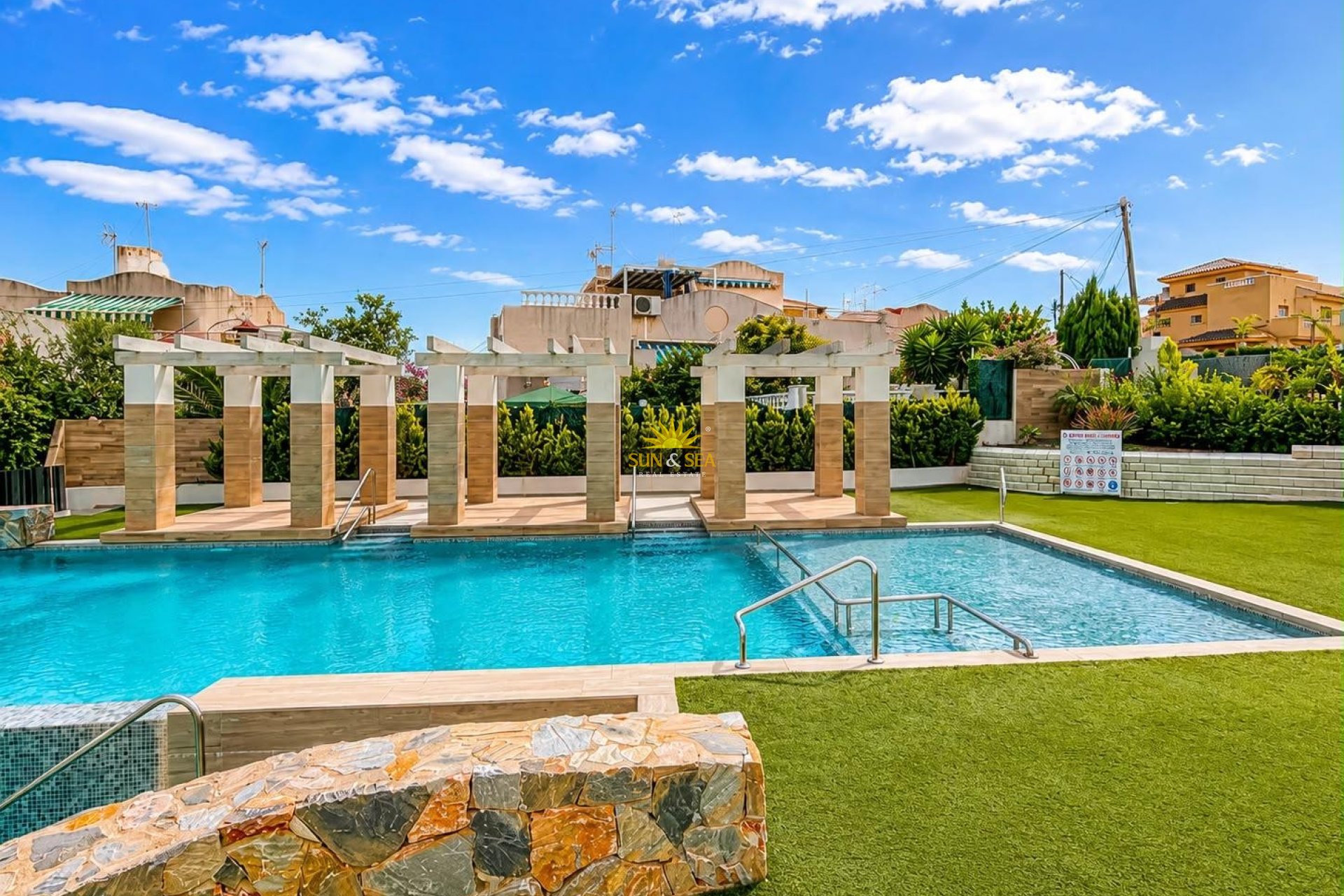 Neue Gebäude - Townhouse - Torrevieja - Los balcones