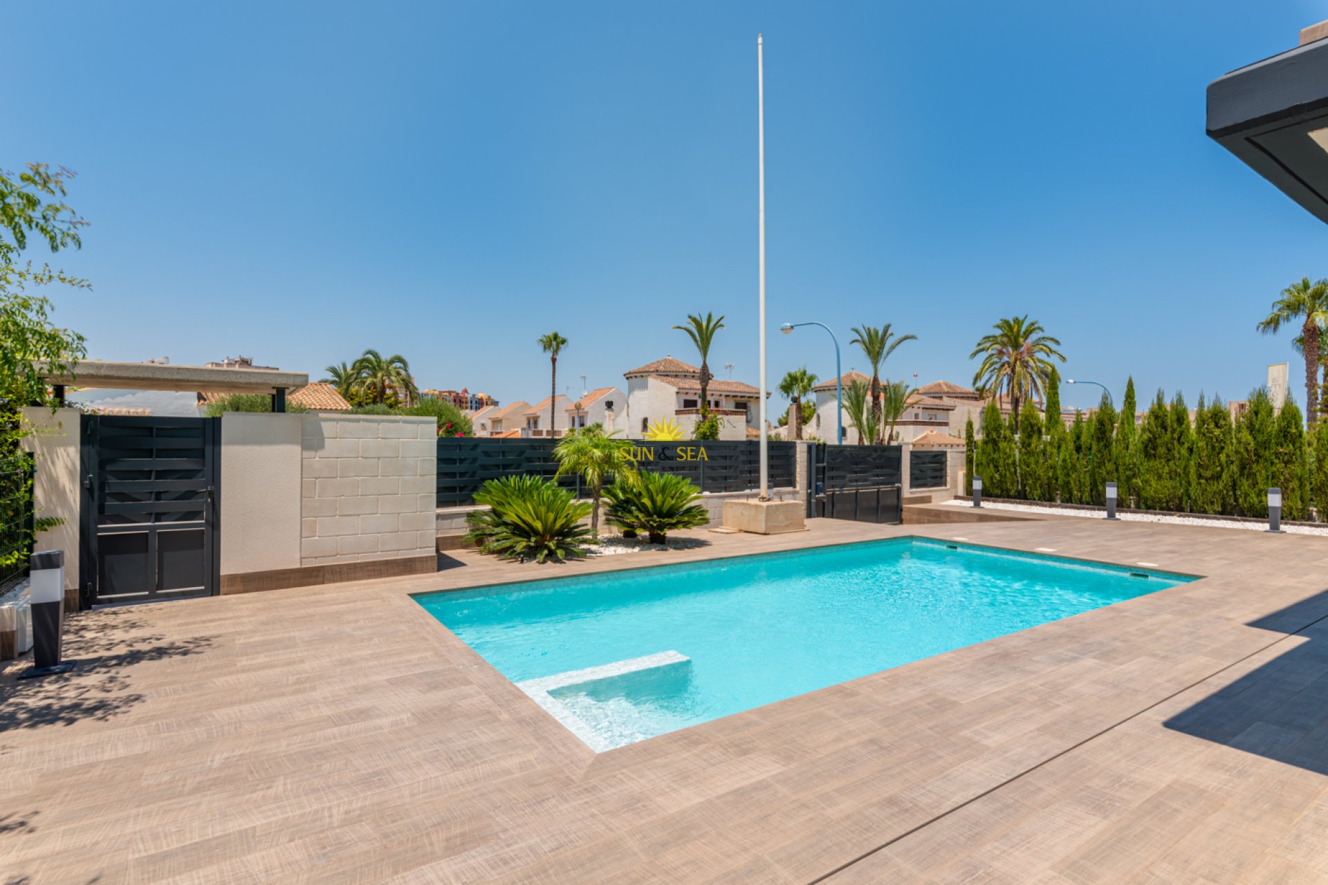 New Build - detached -  - Playa Paraiso