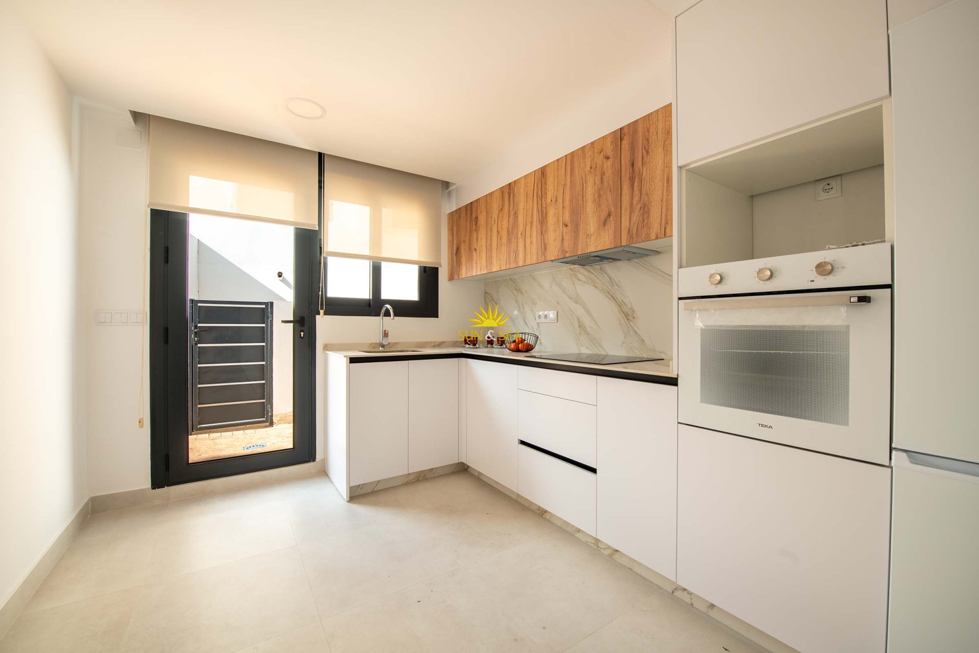 New Build - terraced - Cox