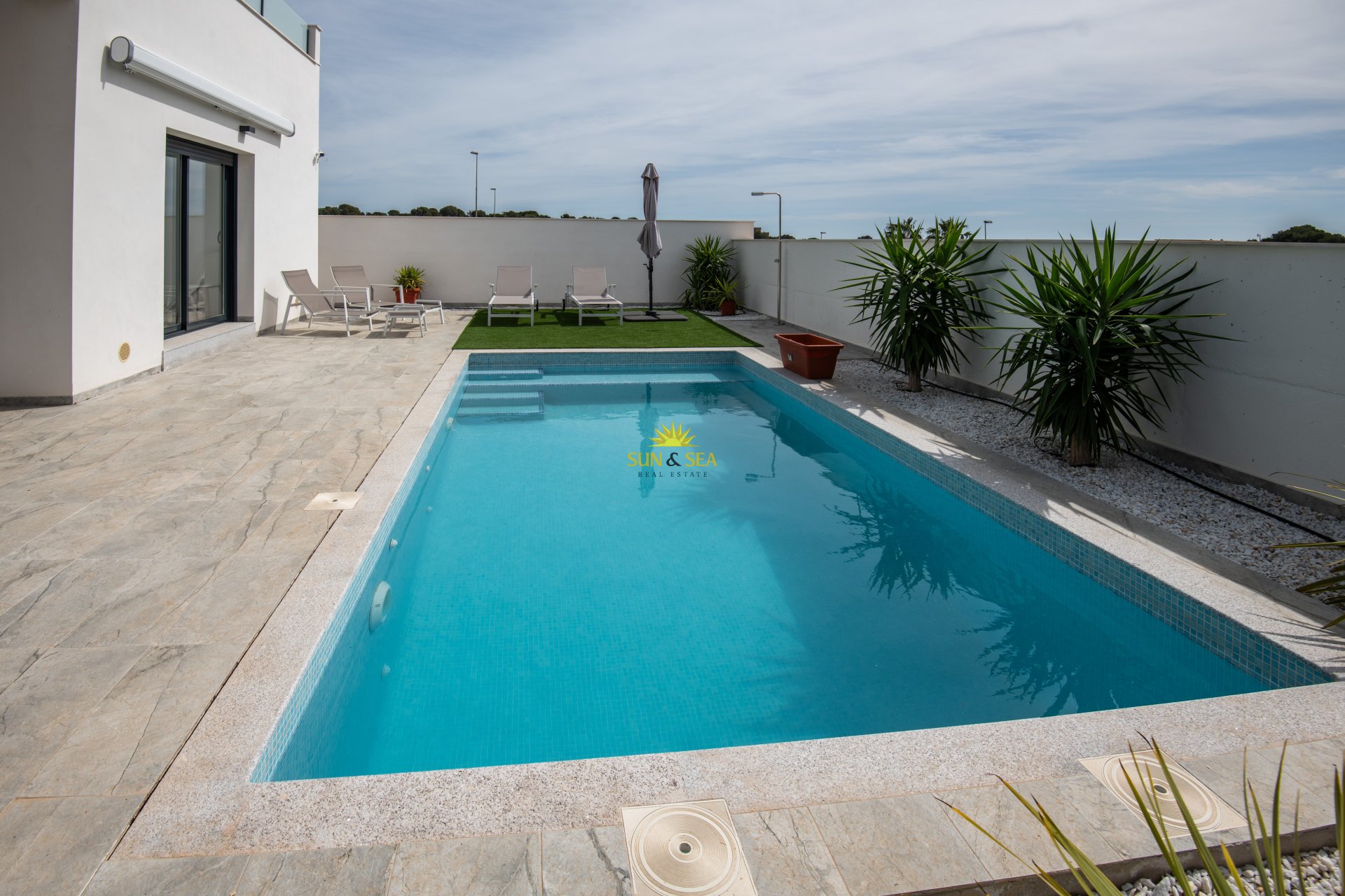 New Build - Villa - Pinar de Campoverde