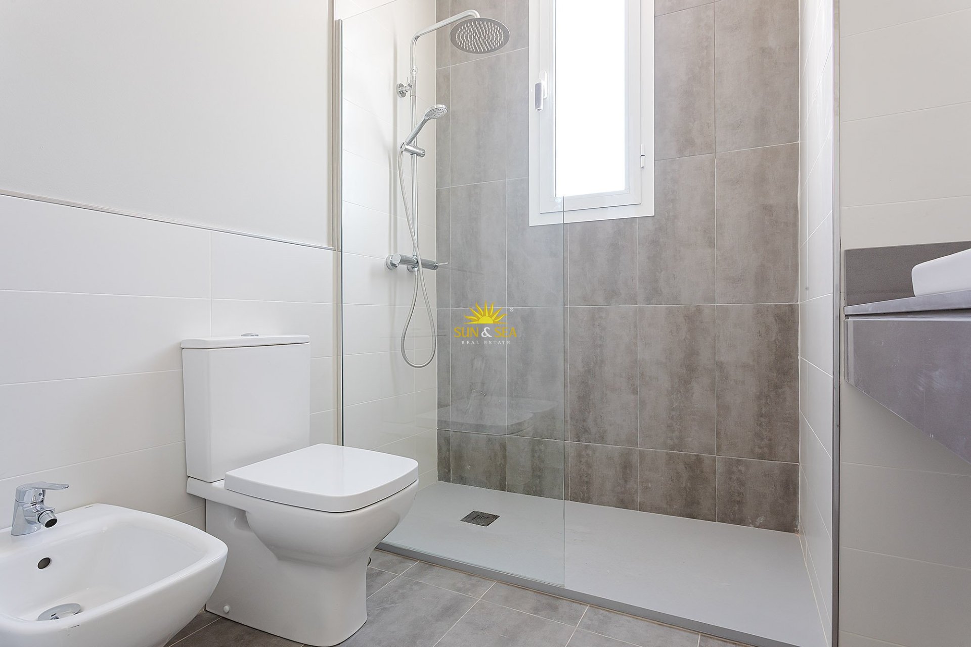 Новое здание - Apartment - Vera