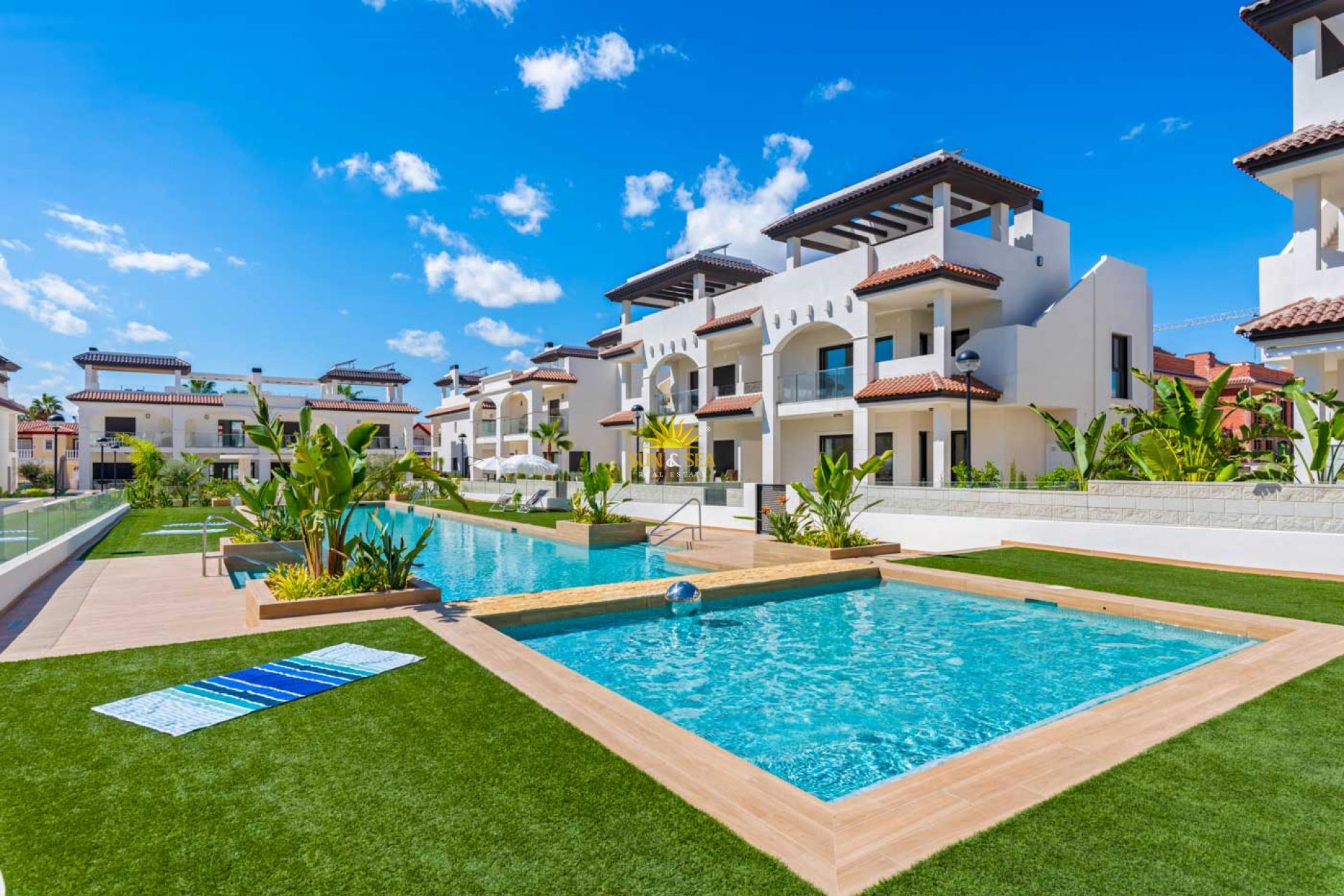 Новое здание - high-bungalow - Rojales