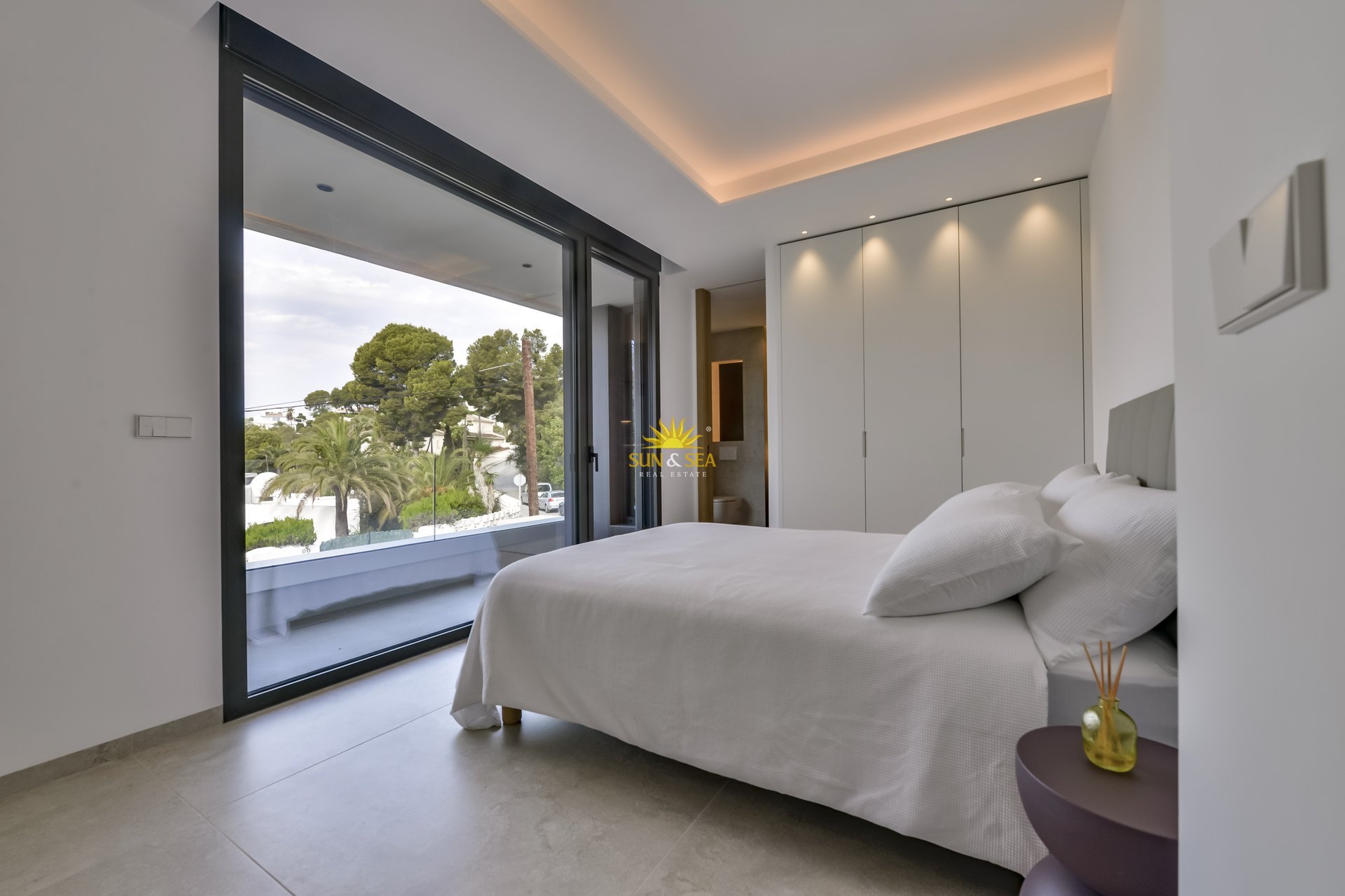 Новое здание - Villa - Altea