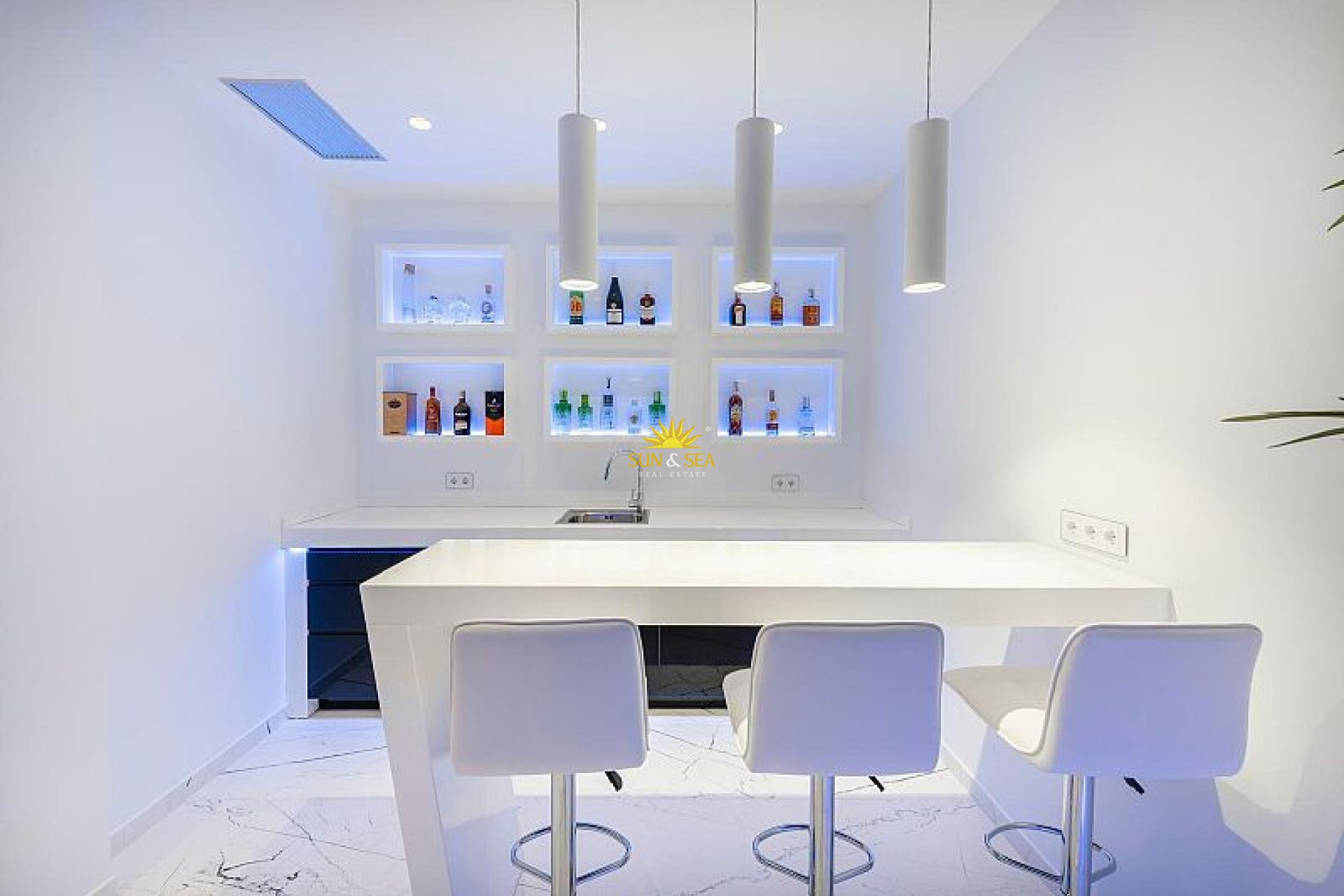 Новое здание - Villa - Calpe
