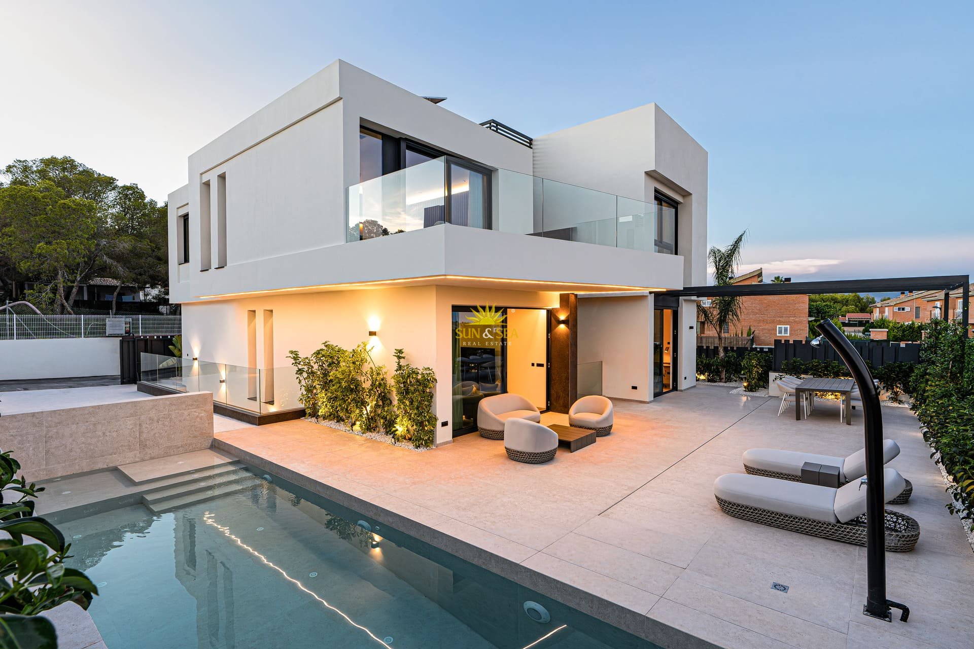 Новое здание - Villa - La Nucía