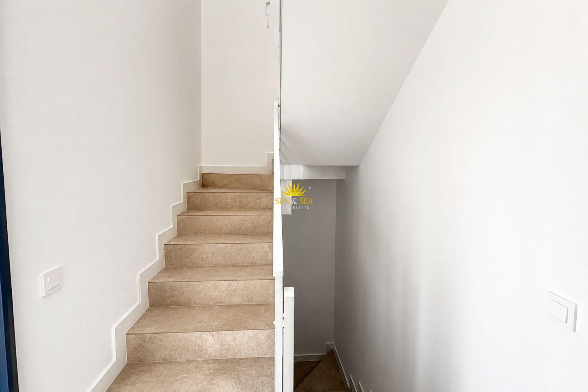 Новое здание - Villa - Murcia - Aljucer