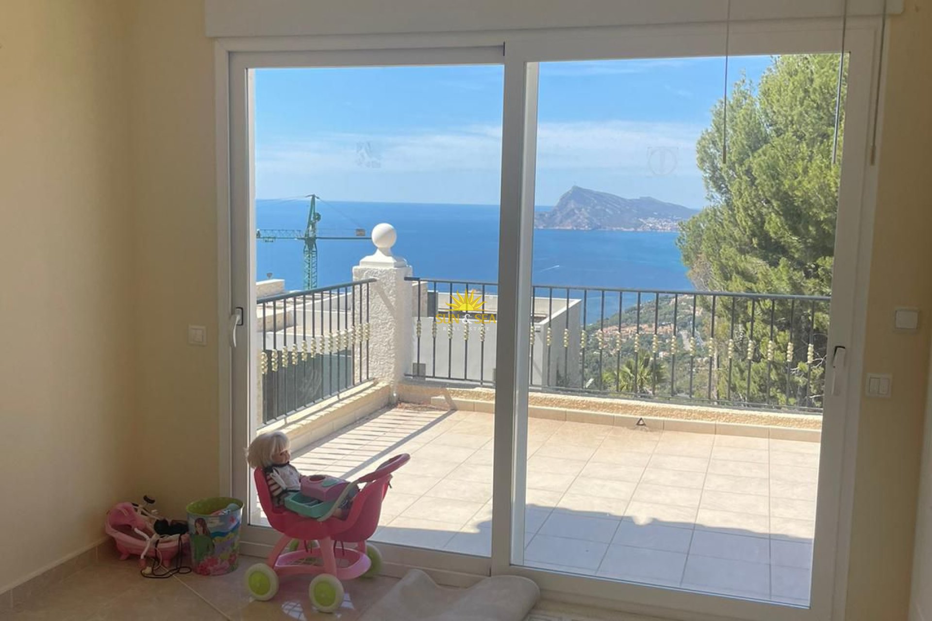 Obra nueva - Chalet - Altea