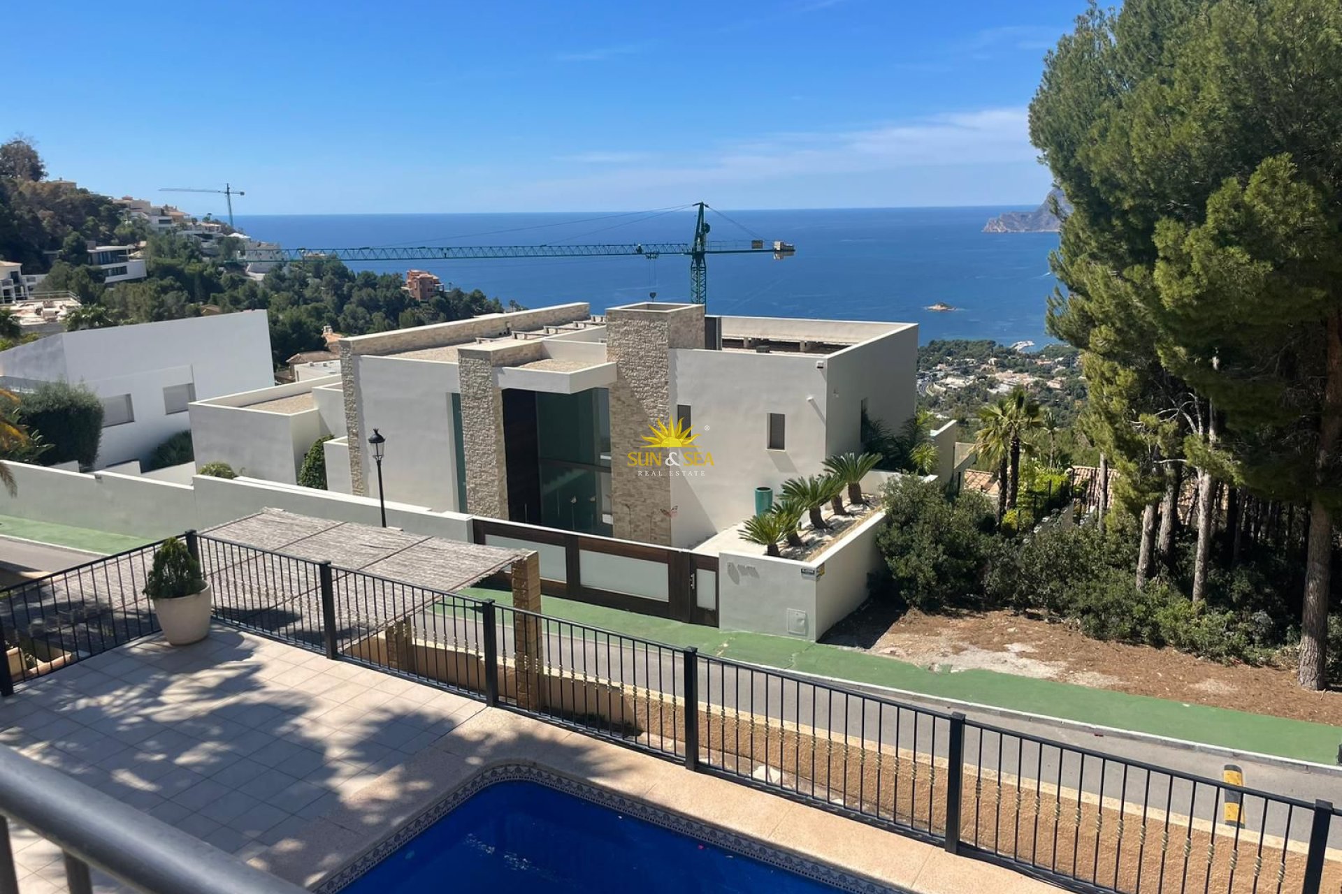 Obra nueva - Chalet - Altea