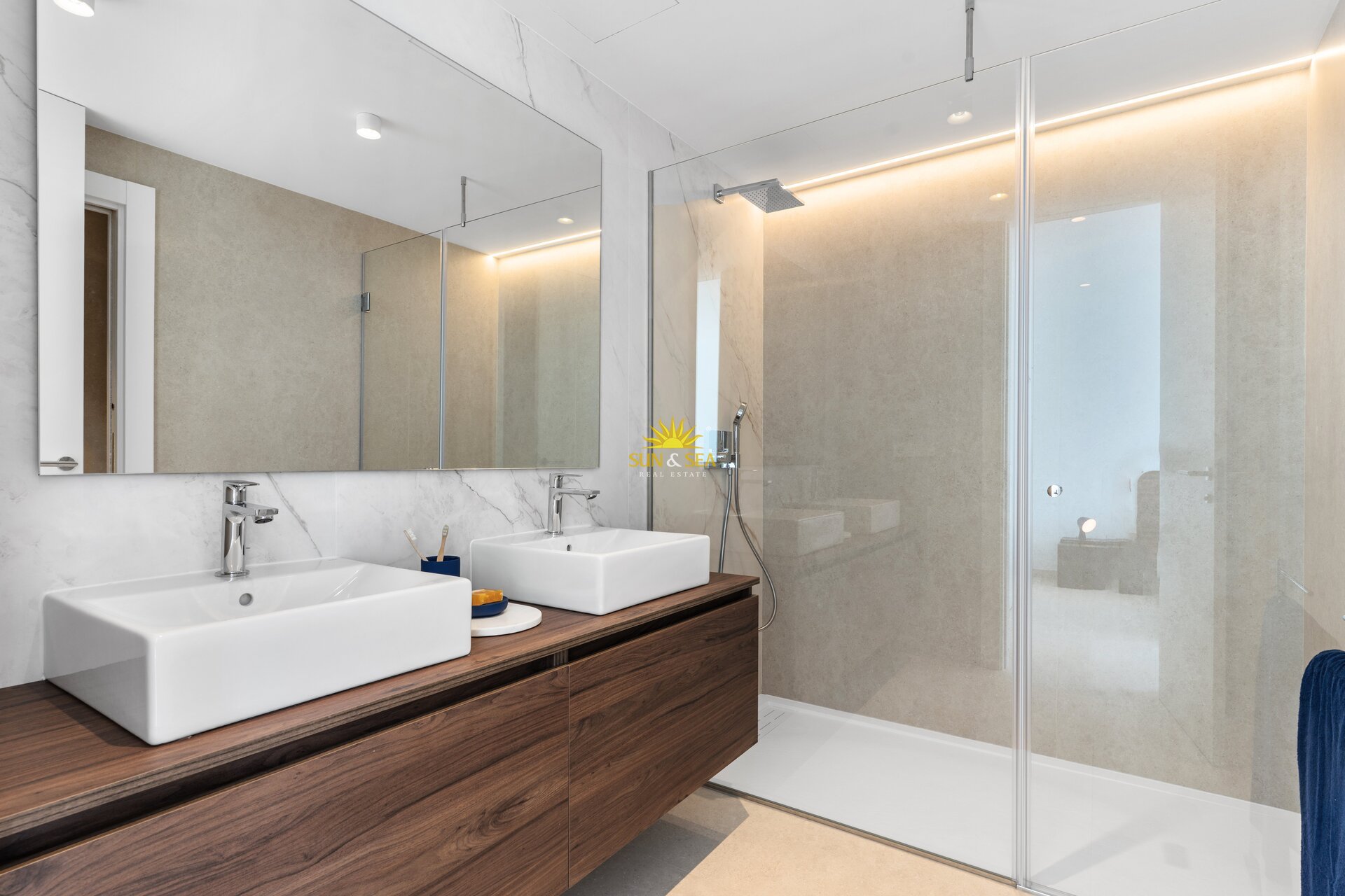 Obra nueva - Chalet - Altea