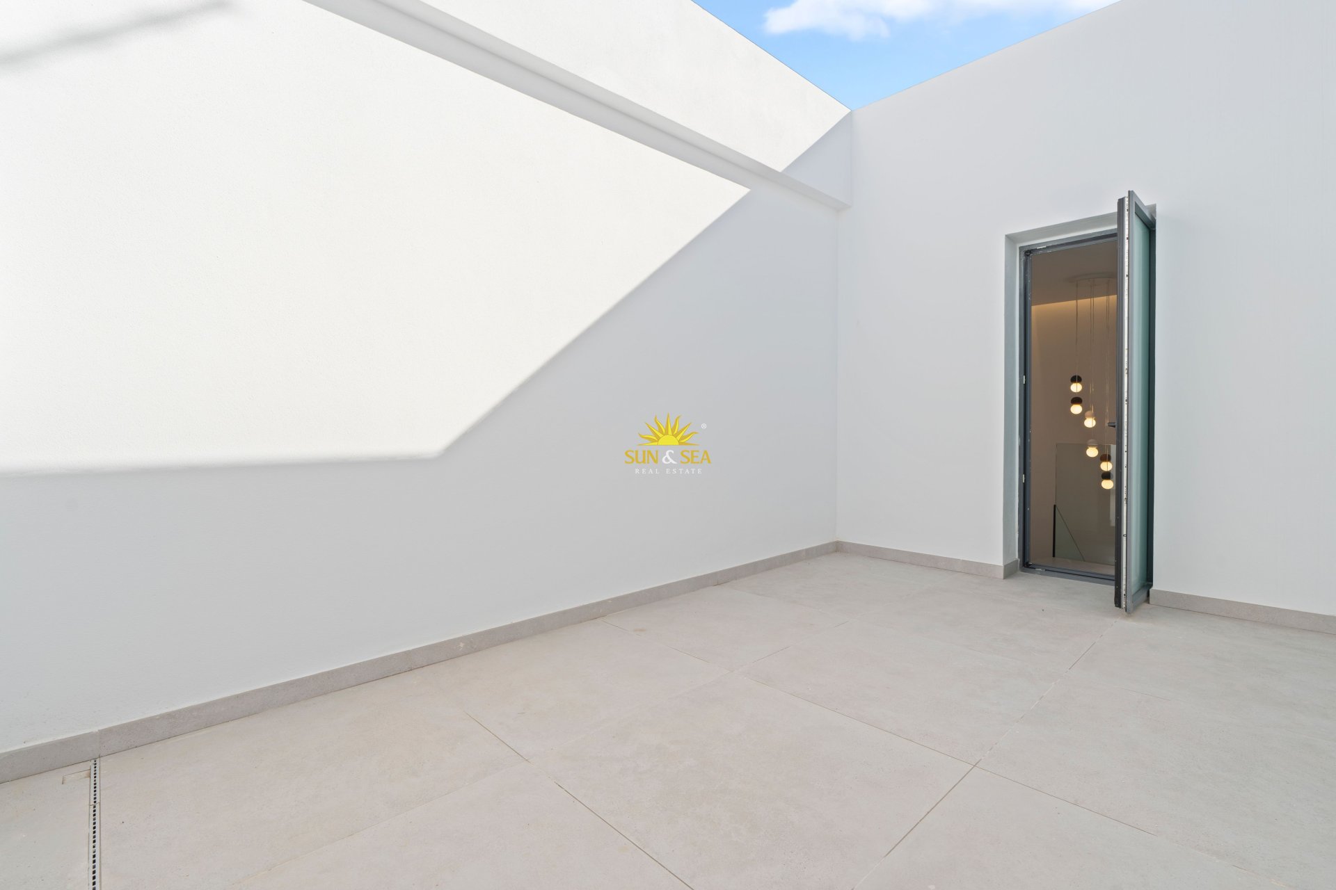 Obra nueva - Chalet - Benidorm
