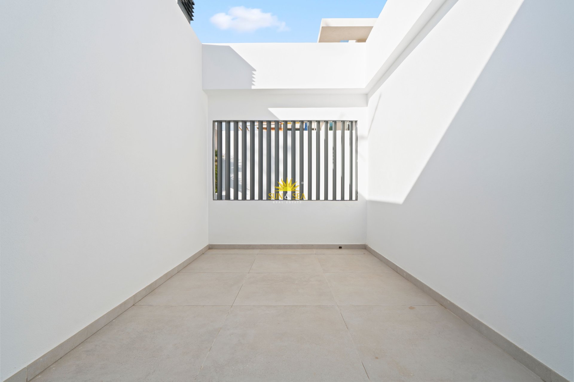 Obra nueva - Chalet - Benidorm