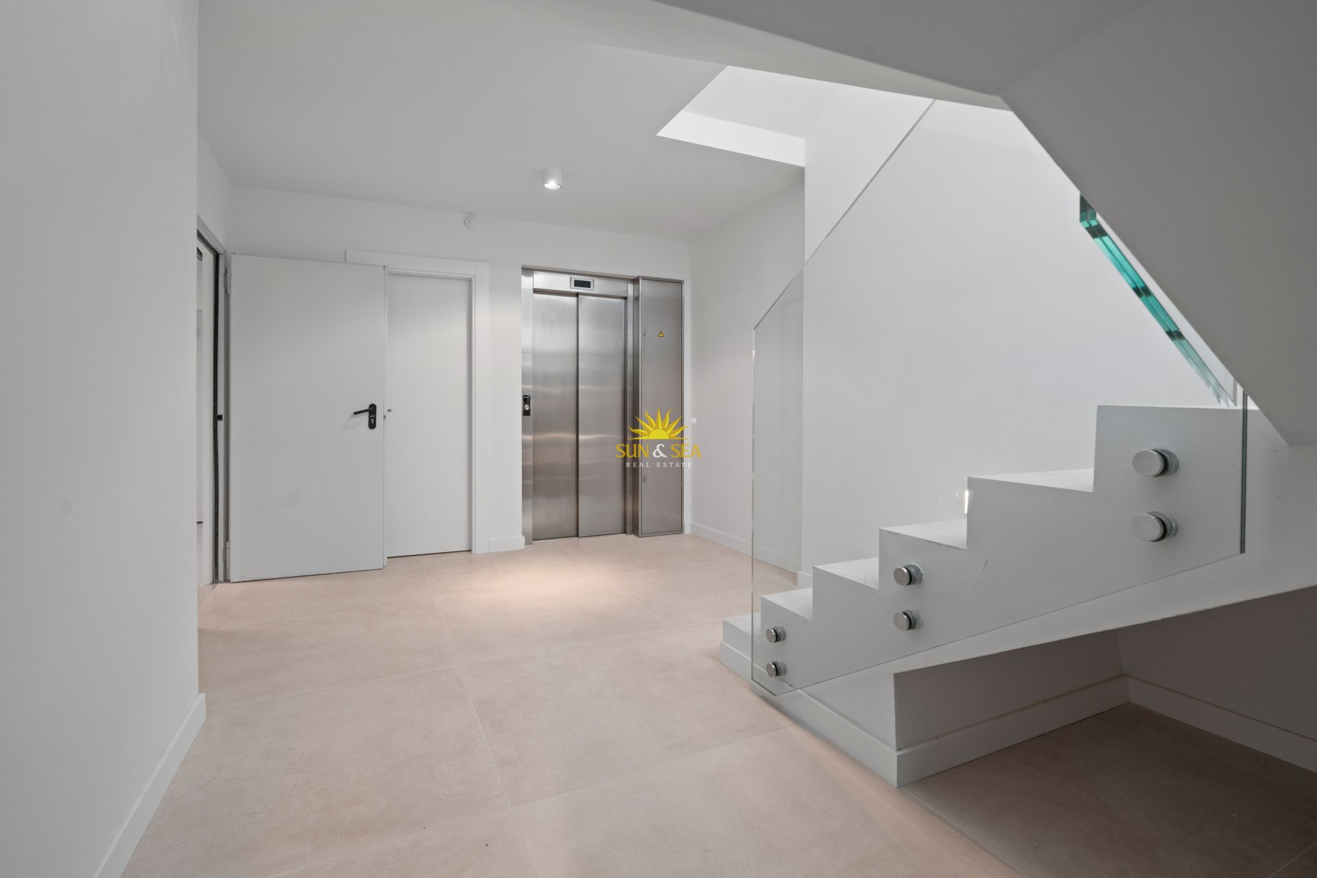 Obra nueva - Chalet - Benidorm