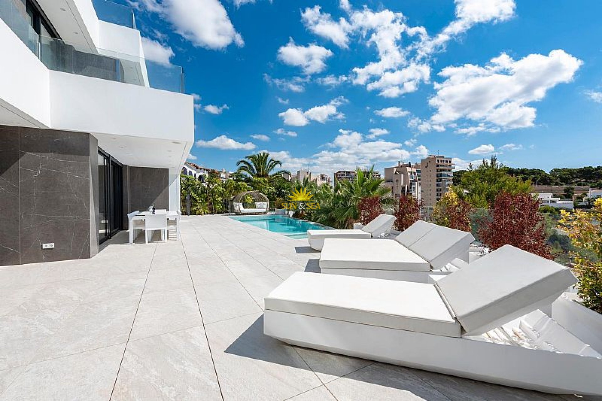 Obra nueva - Chalet - Calpe