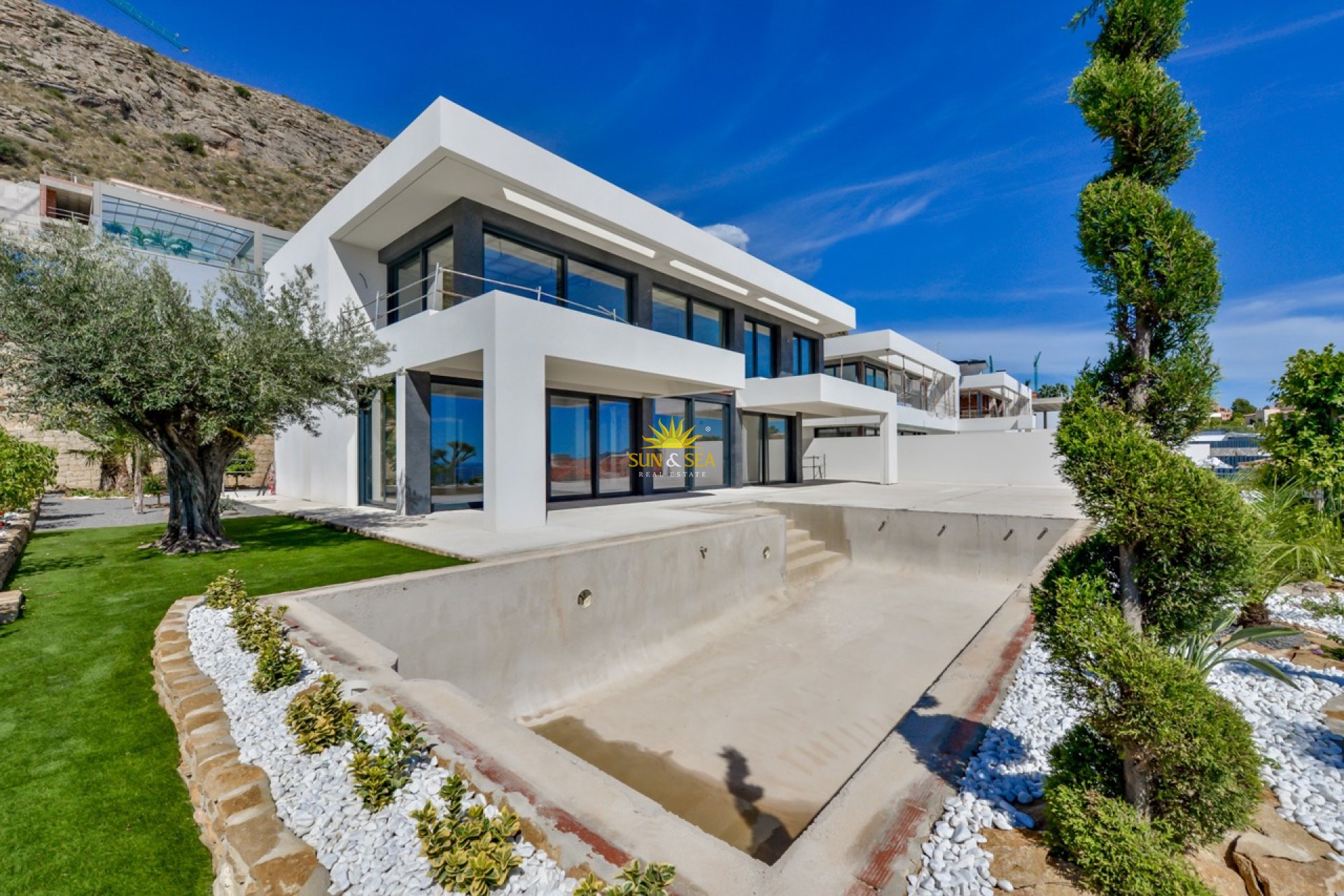 Obra nueva - Chalet - Finestrat