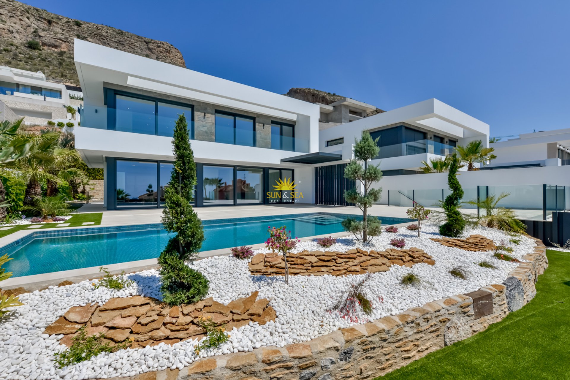 Obra nueva - Chalet - Finestrat