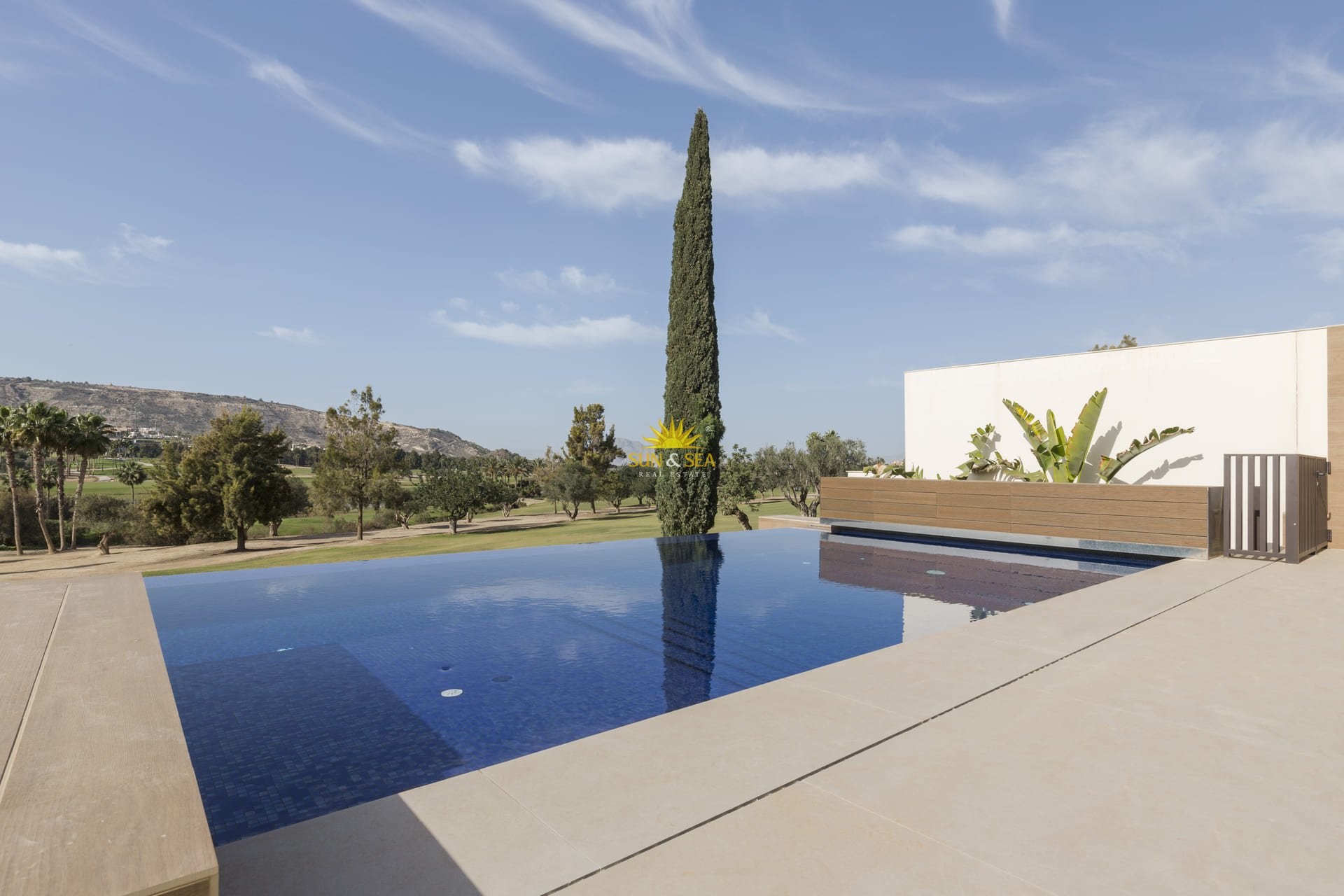 Obra nueva - Chalet - La Finca Golf