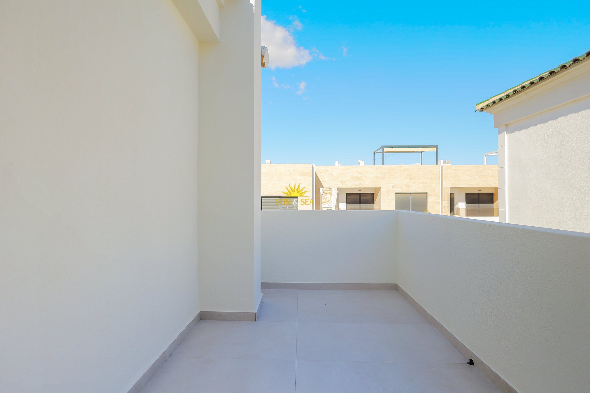 Obra nueva - Chalet - Orihuela Costa